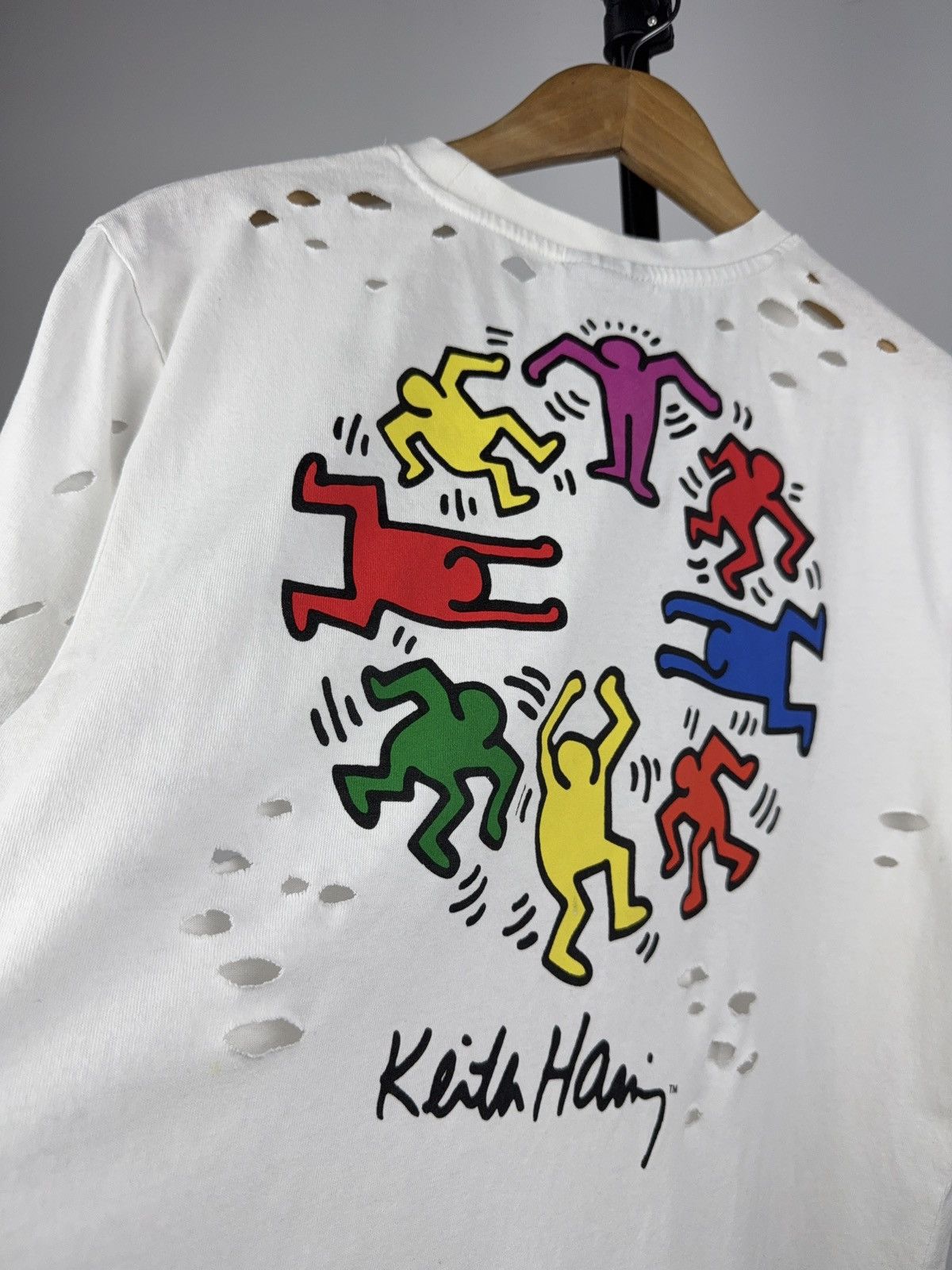 Keith Haring Vintage Distressed 00s Att Logo Keith Haring T-Shirt Size US L / EU 52-54 / 3 - 13 Thumbnail