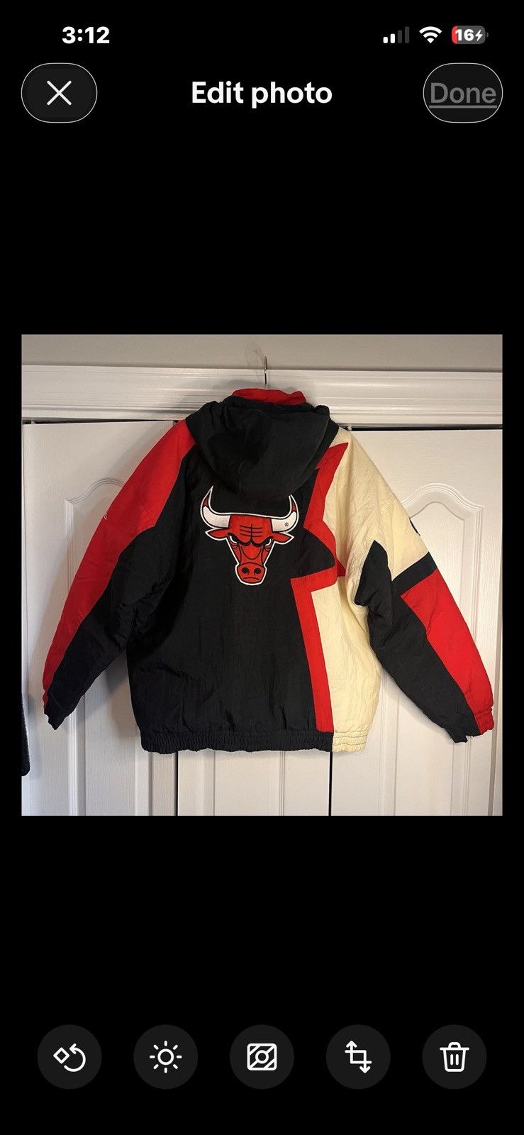 Apex One Vintage 90s chicago bulls jordan era bomber jacket hood Size US L / EU 52-54 / 3 - 5 Thumbnail