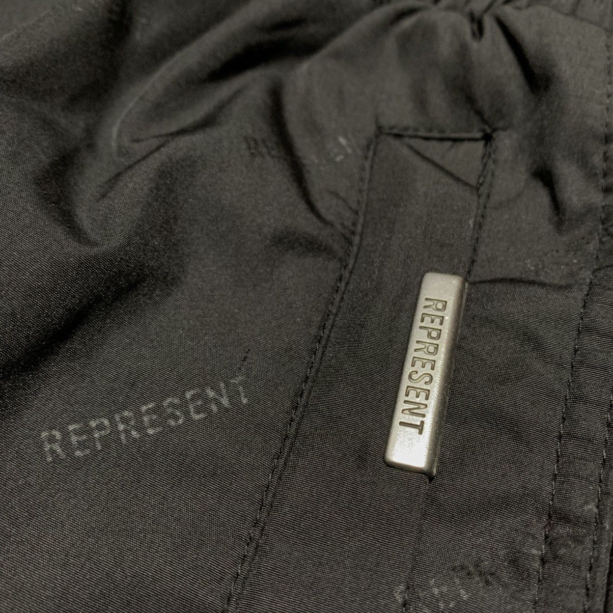 Represent Clo. Represent Medium Trackpant Bottoms Black All Over Logo Size US 32 / EU 48 - 4 Thumbnail