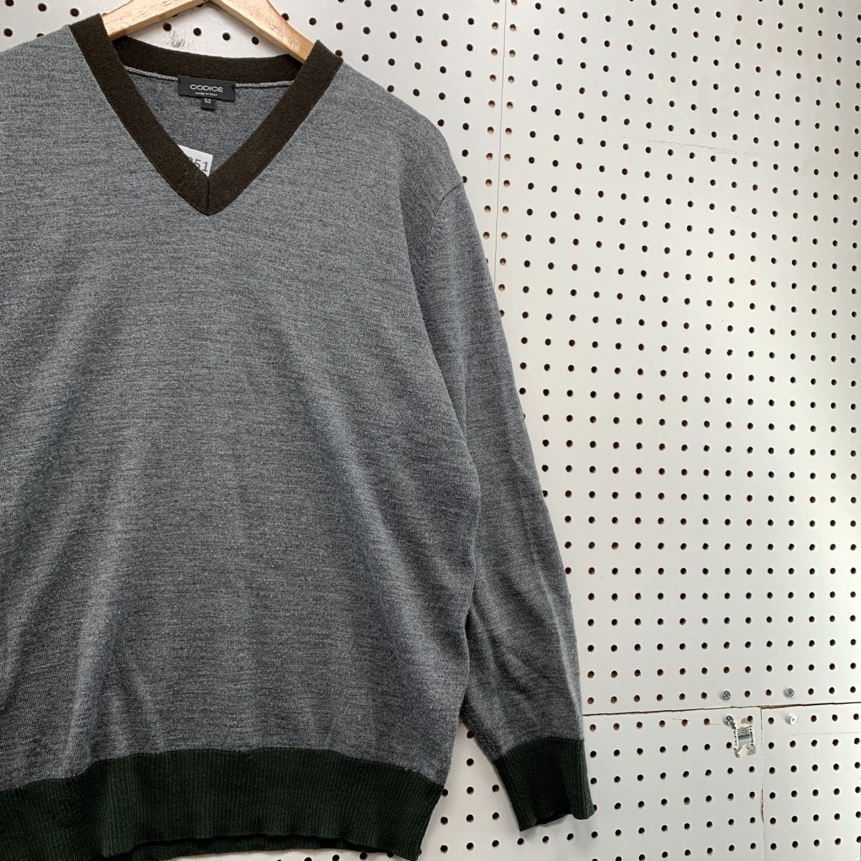 Vintage VINTAGE Codice Merino Wool V-Neck Sweater XL Gray Purple Mens 90s Pullover Size US XL / EU 56 / 4 - 5 Thumbnail