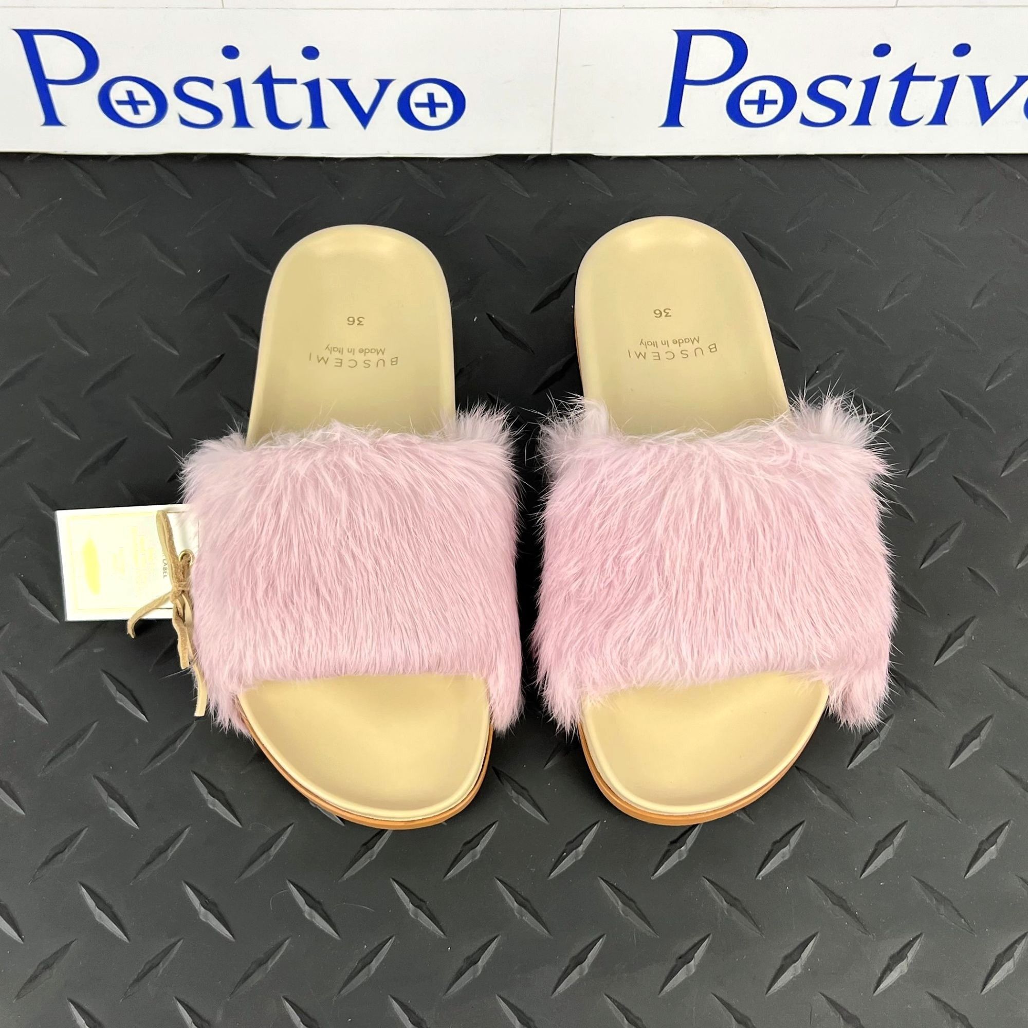 Buscemi Buscemi Slide Fur Clot Pink Leather Slippers US 9 EU 39 Size US 9 / IT 39 - 2 Thumbnail