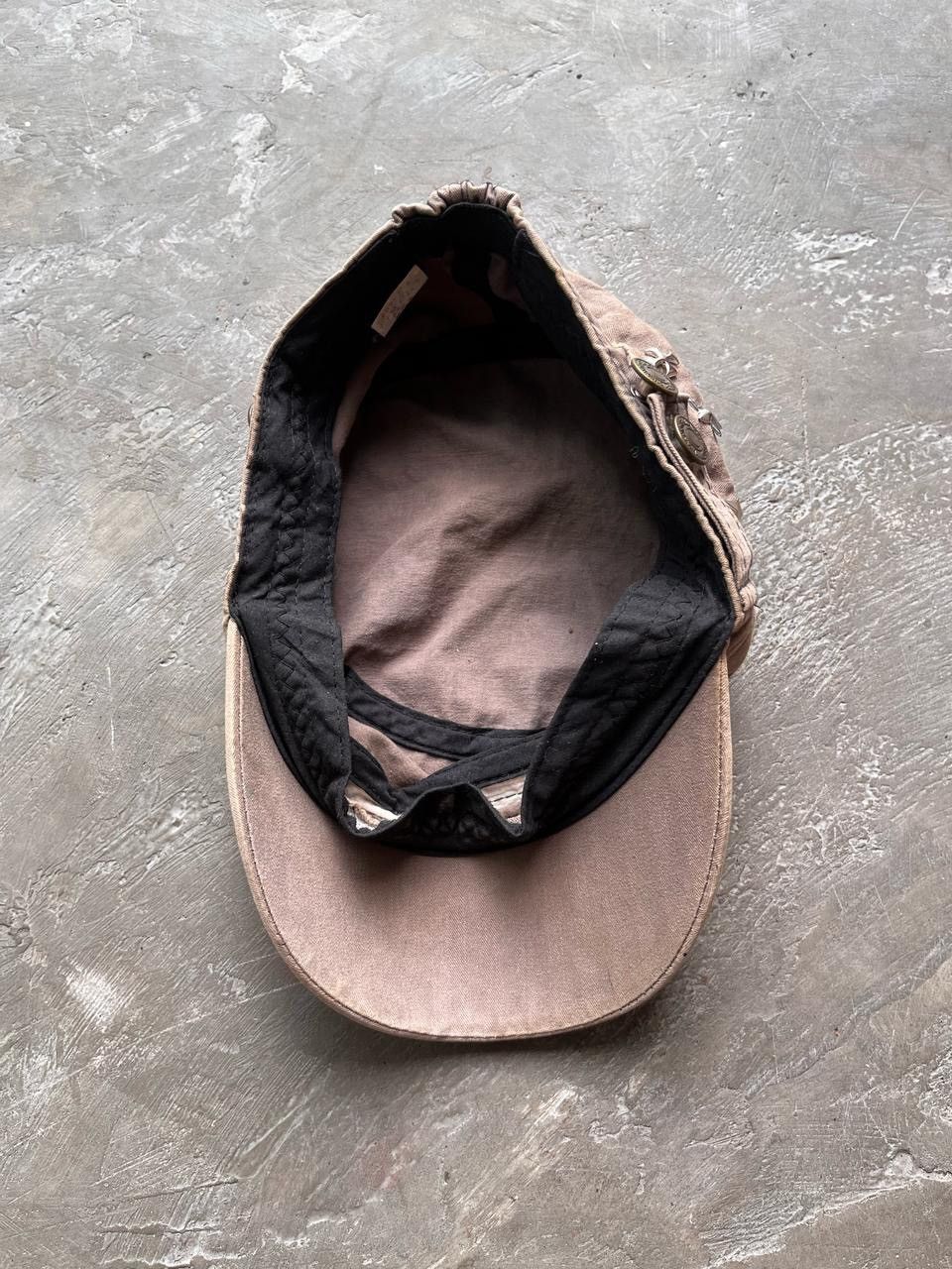 If Six Was Nine × Japanese Brand × Le Grande Bleu (L.G.B.) DISTRASSED PUNK STUDED HAT Size ONE SIZE - 4 Thumbnail