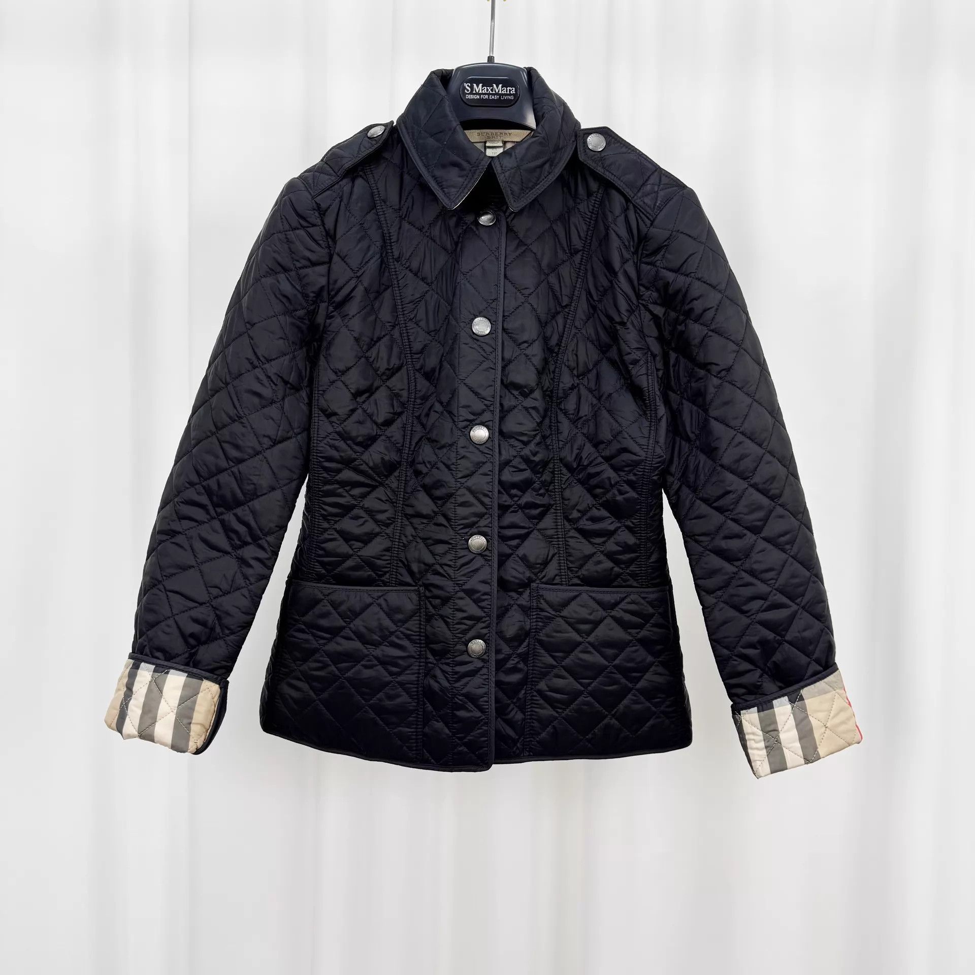 Burberry Burberry quilted check puffer jacket XS mint Size XS / US 0-2 / IT 36-38 - 1 Thumbnail