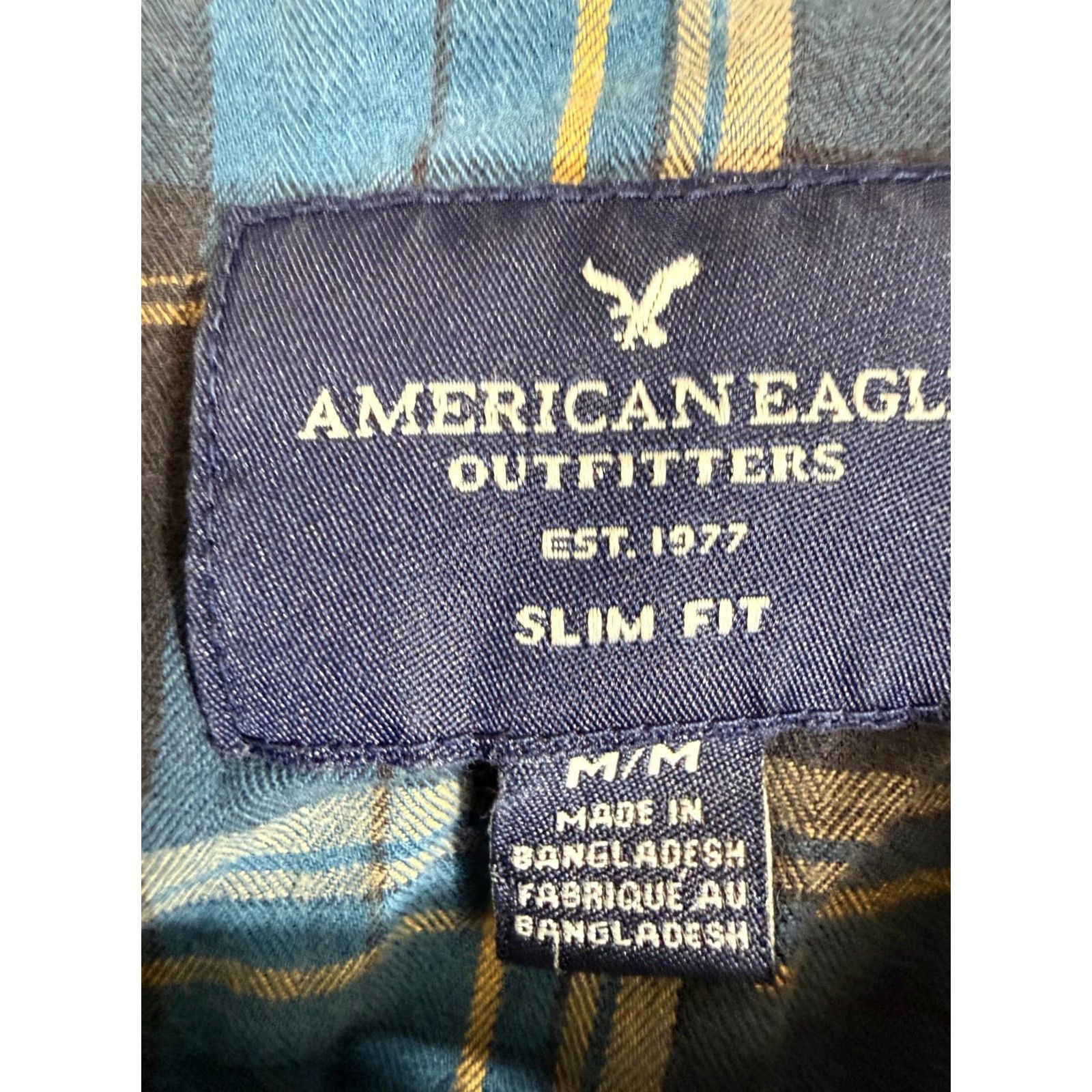 American Eagle Outfitters VINTAGE? No. American Eagle Outfitters Western Shirt Mens M Blue Plaid Slim Fit Pearl Snap Shirt Mens M Blue Plaid Slim Fit Pearl Snap Size US M / EU 48-50 / 2 - 5 Thumbnail