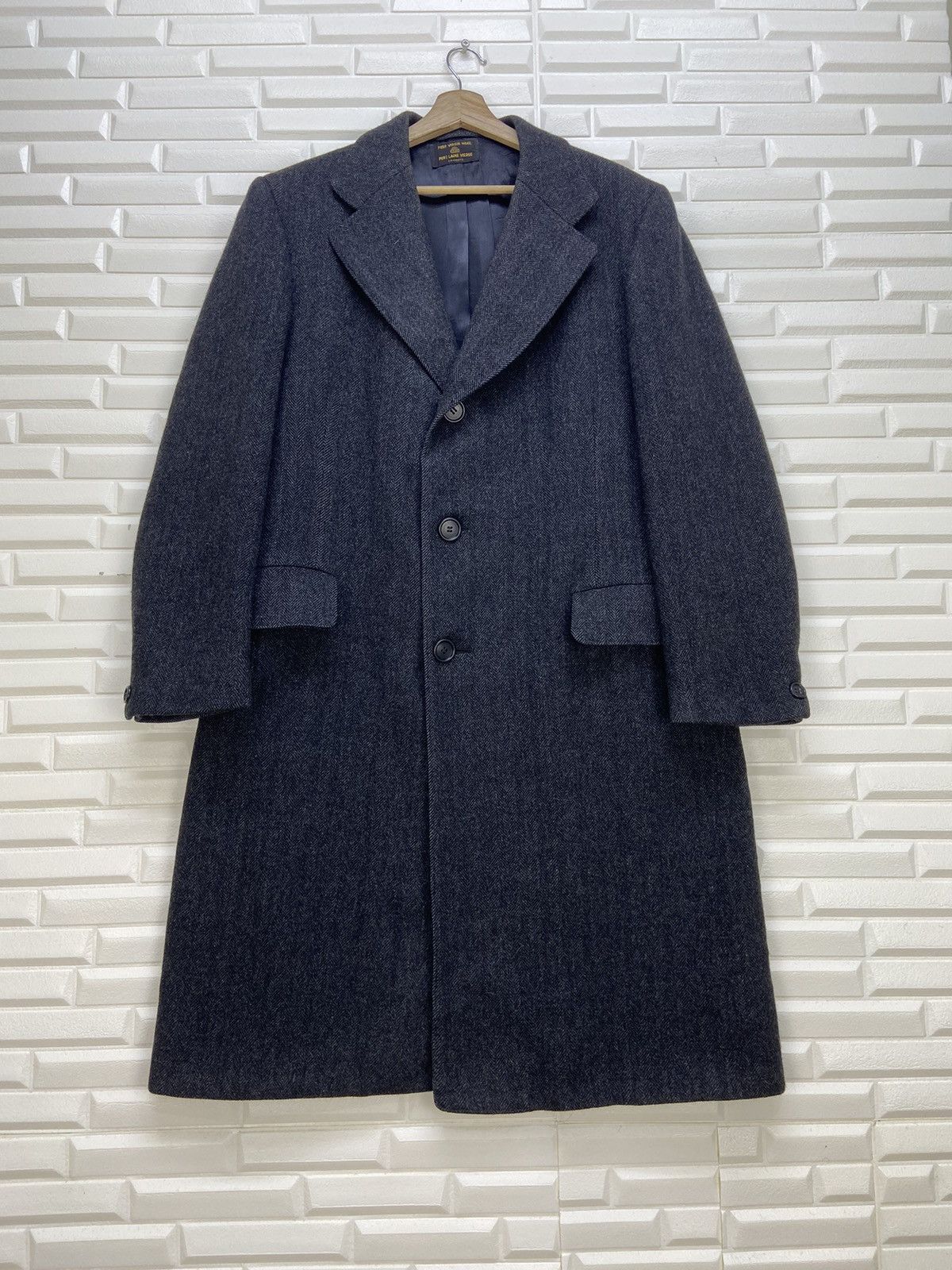 Holt Renfrew Pure Virgin Wool Holt Renfrew Herringbone Overcoat Size US M / EU 48-50 / 2 - 2 Thumbnail