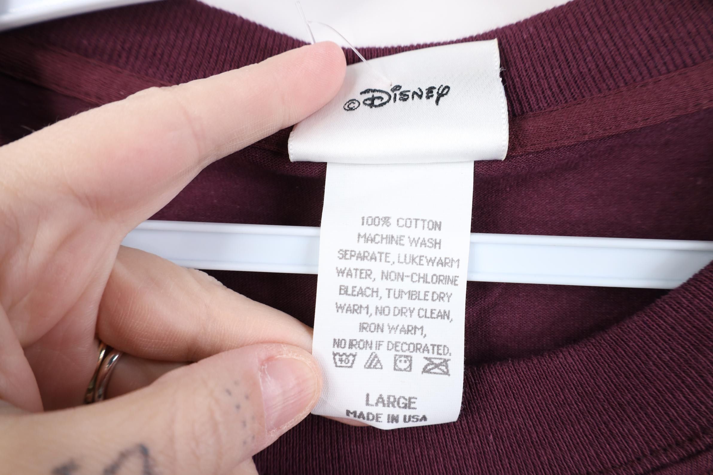 Disney Vintage 90s Disney Earth Day Animal Short Sleeve T-Shirt Size US L / EU 52-54 / 3 - 12 Thumbnail