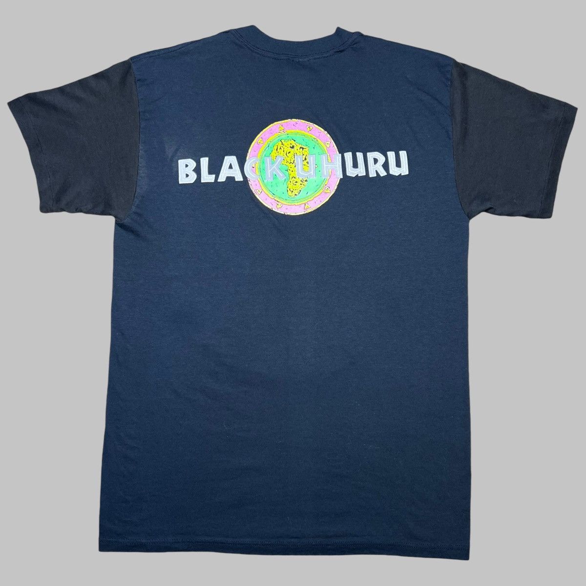 Band Tees × Vintage Vintage 1980s Black Uhuru Reggae Dance Hall T-Shirt Size US L / EU 52-54 / 3 - 2 Thumbnail