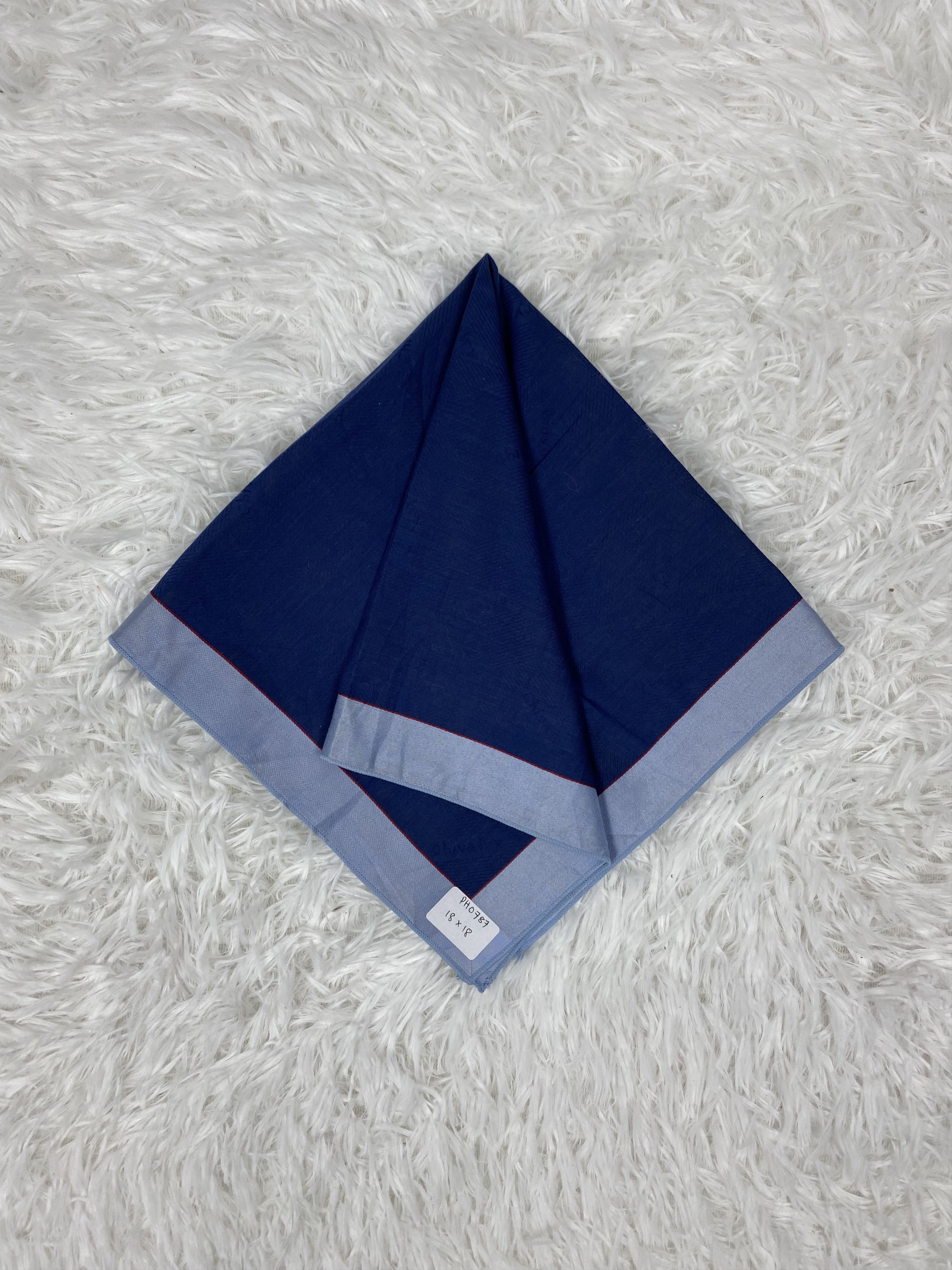 Designer × Vintage Vintage Chivalry Handkerchief neckerchief PH0787 Size ONE SIZE - 1 Thumbnail