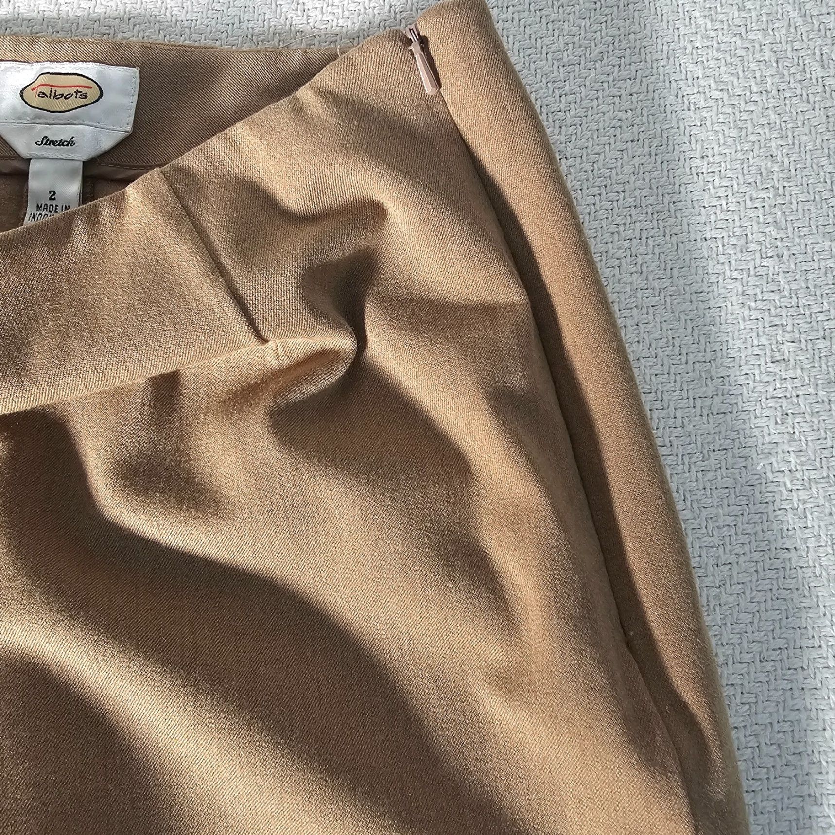 Talbots Talbots Brand Dress Pants Women Regular Size 2 Brown Stretch Polyester Spandex Rayon Solid Straight Zip Casual Size 26" / US 2 / IT 38 - 3 Thumbnail