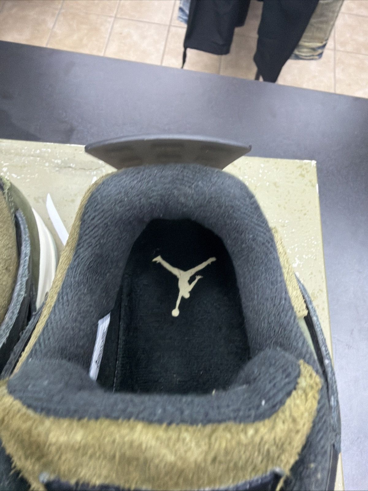 Jordan Brand Air Jordan 4 Craft ‘Olive’ Men’s Size 12 Pre-owned Sneakers Size US 12 / EU 45 - 15 Thumbnail