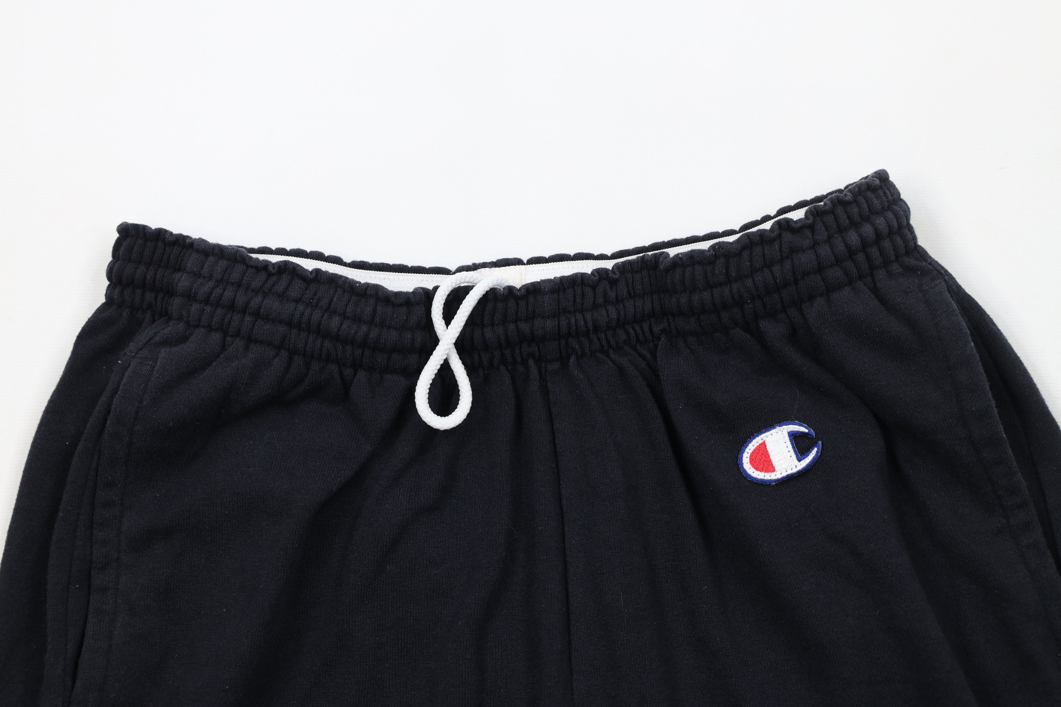 Champion × Vintage Vintage 90s Champion Spell Above Knee Shorts Black Cotton Size US 34 / EU 50 - 2 Thumbnail