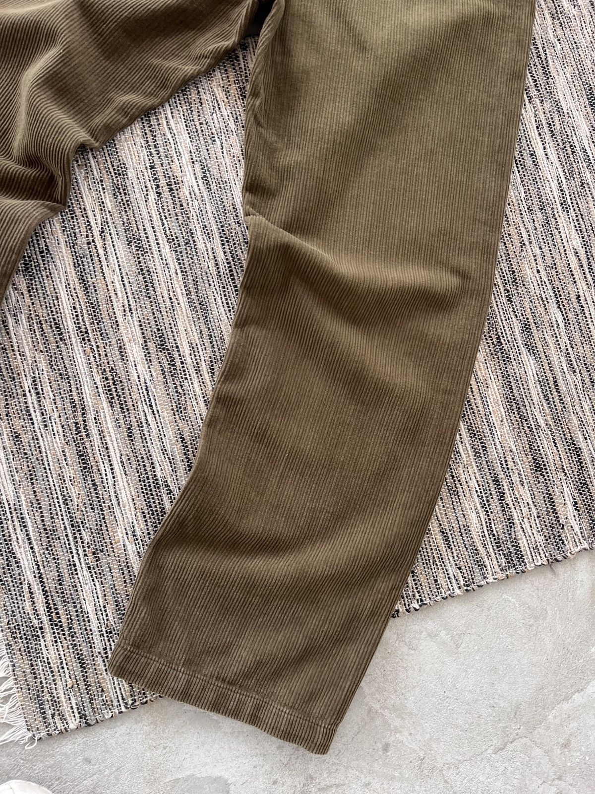 Carhartt Vintage Carhartt style Green Corduroy Pants 32/32 Loose Fit Size US 32 / EU 48 - 13 Thumbnail