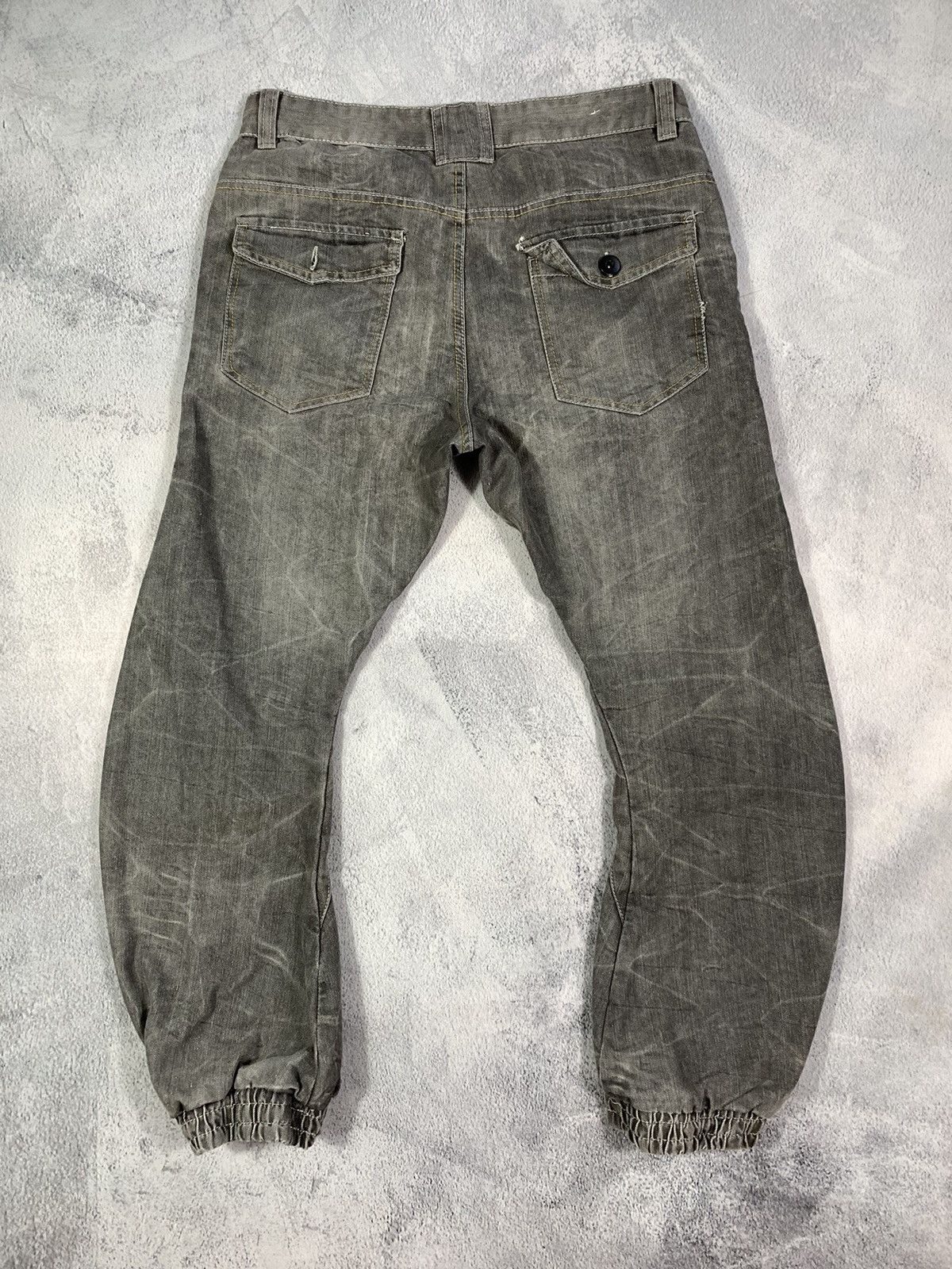 Japanese Brand × Vintage Vintage Y2K Japanese cuff denim jeans streetwear size 32x30 Size US 32 / EU 48 - 1 Thumbnail