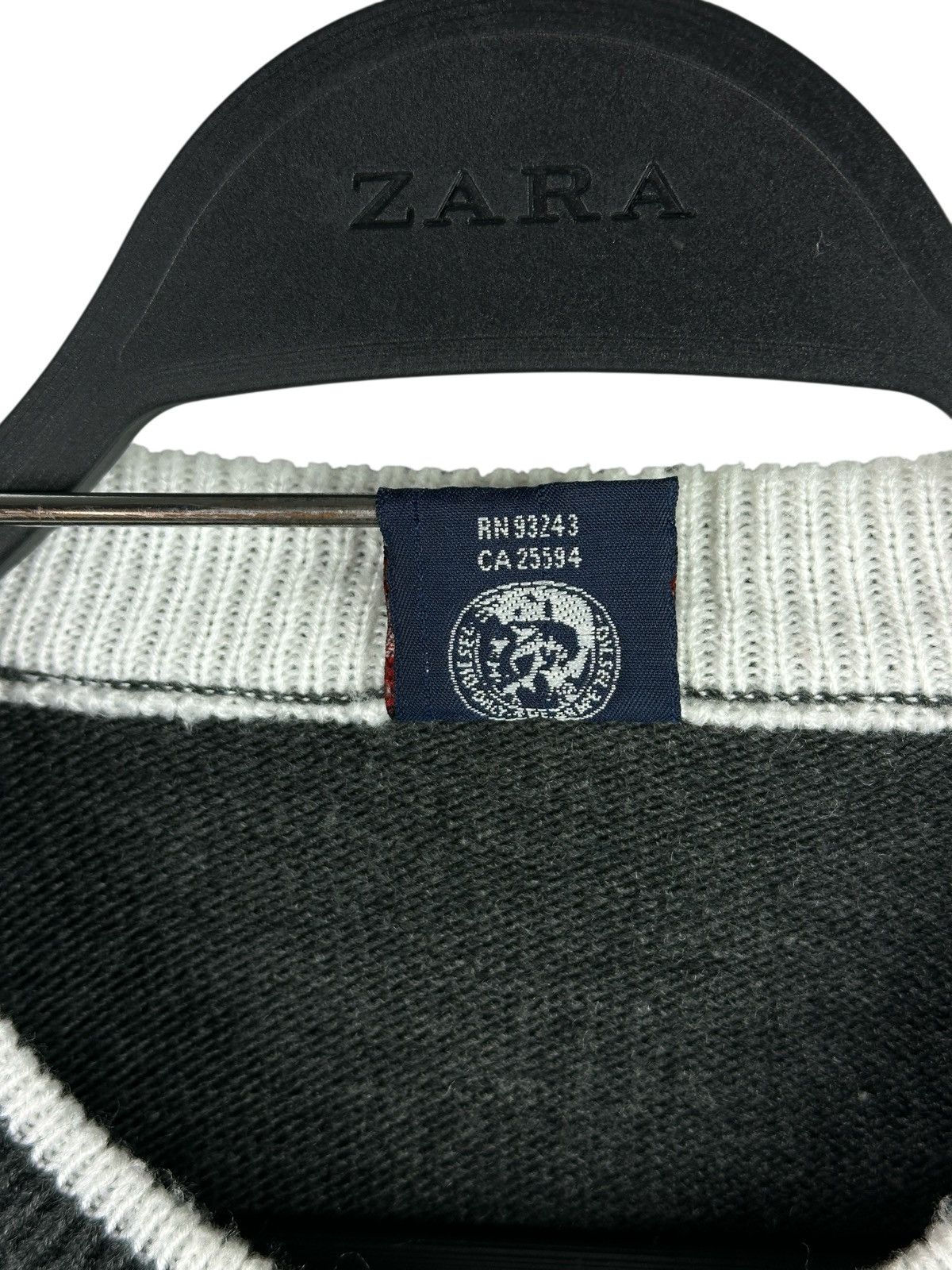 Diesel Vintage Y2K Diesel Baggy Knit Sweater Big Logo Size US L / EU 52-54 / 3 - 5 Thumbnail
