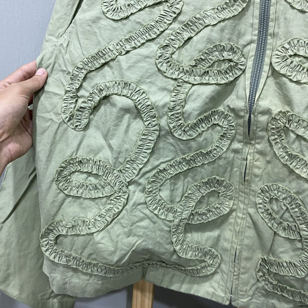 Hai Sporting Gear Archive Hai Sporting Gear IsseyMiyake 3D Swirl Ribbon Jacket Size M / US 6-8 / IT 42-44 - 8 Thumbnail