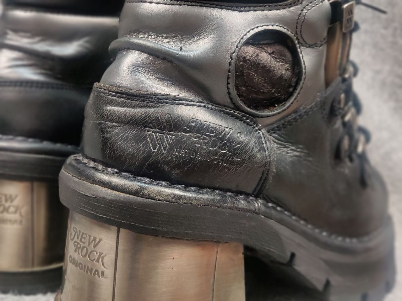 New Rock New Rock Black Leather metallic heel with hole lace Boots Size US 10 / IT 40 - 19 Thumbnail