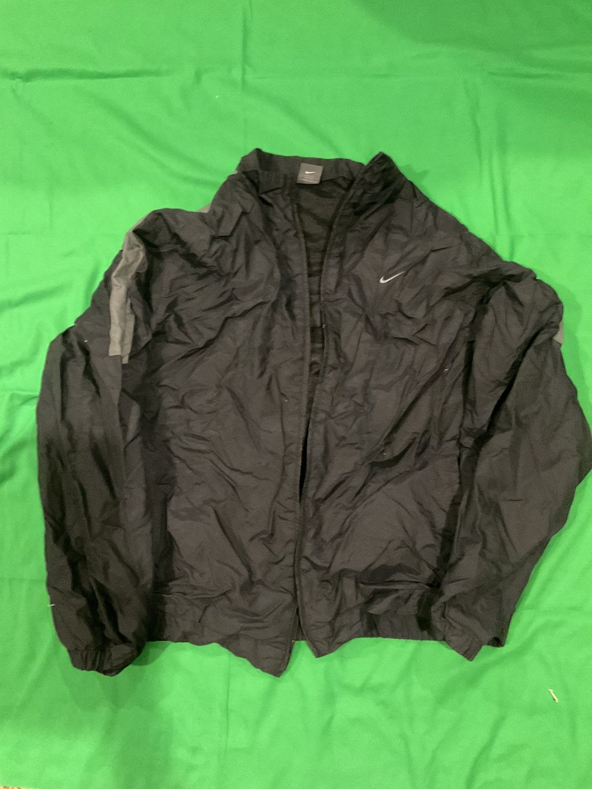 Nike × Vintage Vintage Black Nike windbreaker jacket Size US L / EU 52-54 / 3 - 1 Thumbnail