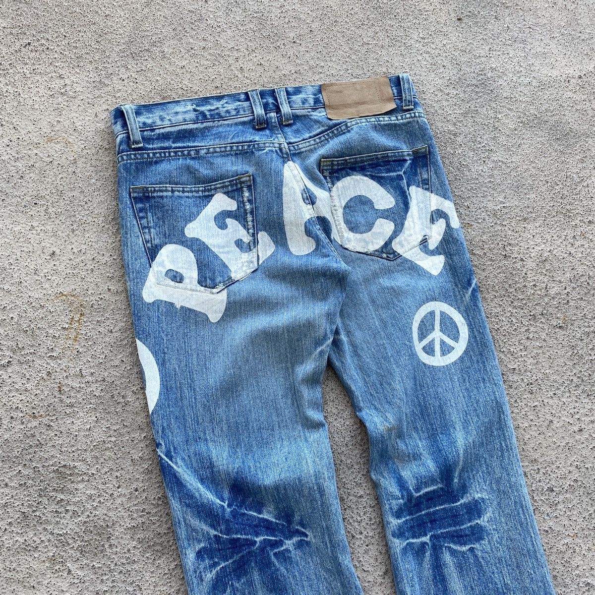 Hysteric Glamour × If Six Was Nine × Japanese Brand PEACE Hippies Japan Big Logo Distressed Jeans Y2K Size US 32 / EU 48 - 3 Thumbnail