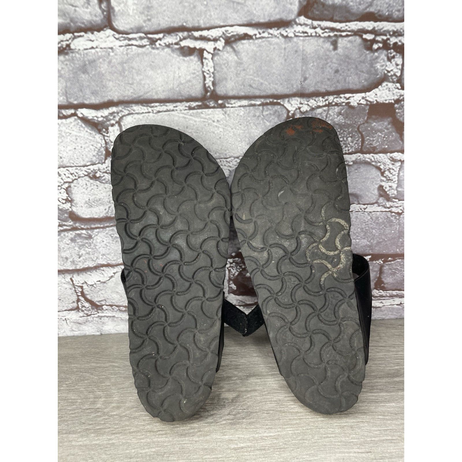 Birkenstock Birkenstock Gizeh Black Leather Thong Cork Strap Sandals Wom Size US 6 / IT 36 - 7 Thumbnail