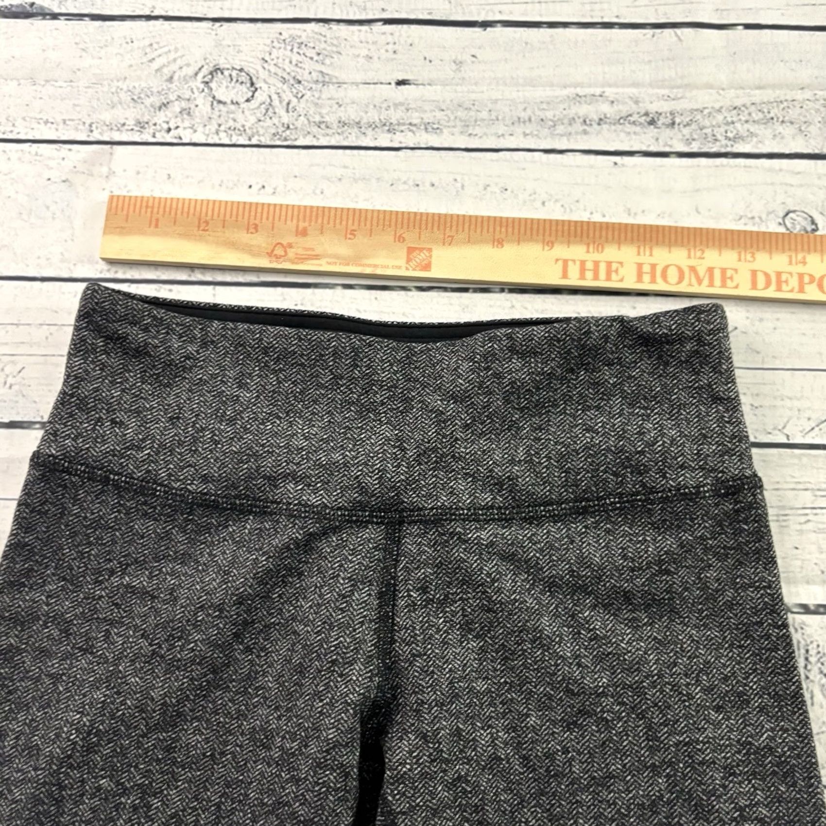 Lululemon Lululemon Leggings Cropped Athletic Yoga Women's 6 Black Size 28" / US 6 / IT 42 - 3 Thumbnail
