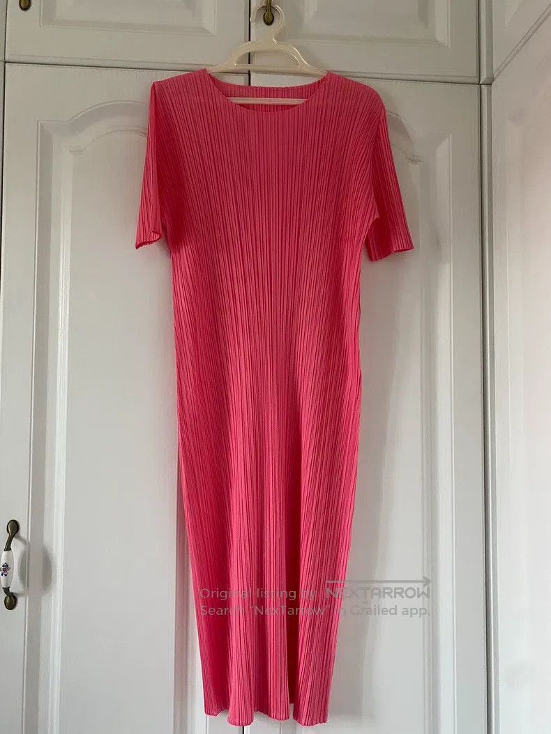 Issey Miyake Issey Miyake Red Dress Size M / US 6-8 / IT 42-44 - 1 Thumbnail