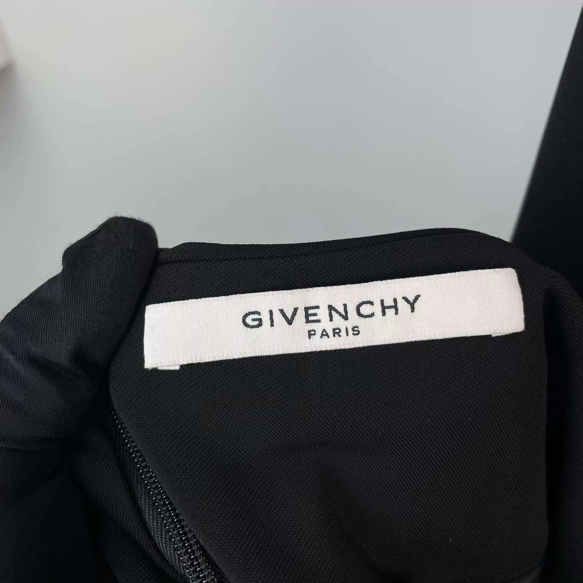 Givenchy Givenchy tailored skirt suit 97 New Black 38 Size XS / US 0-2 / IT 36-38 - 4 Thumbnail