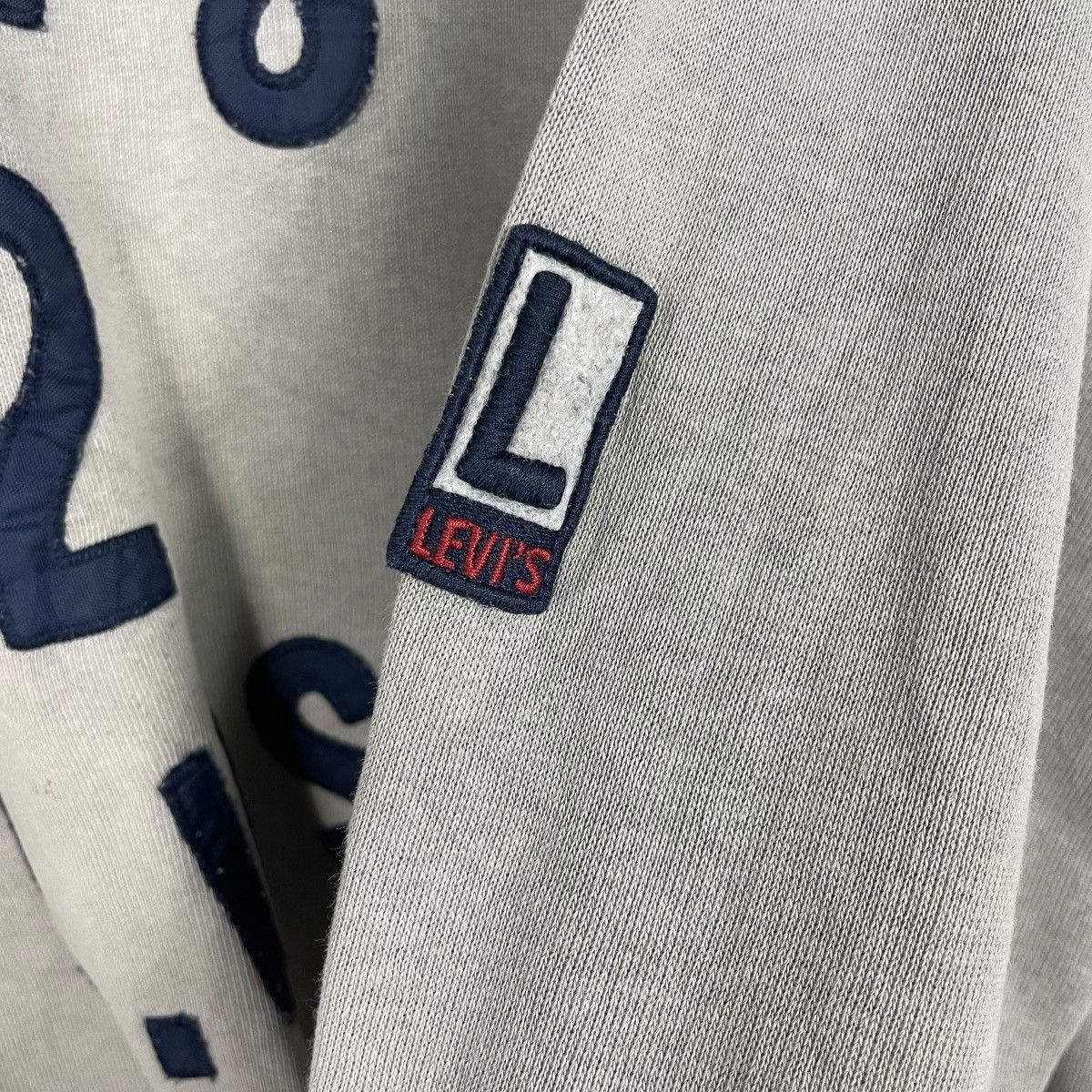 Levi's Vintage Levi’s 12 Cal USA Crewneck Sweatshirt Size US L / EU 52-54 / 3 - 10 Thumbnail