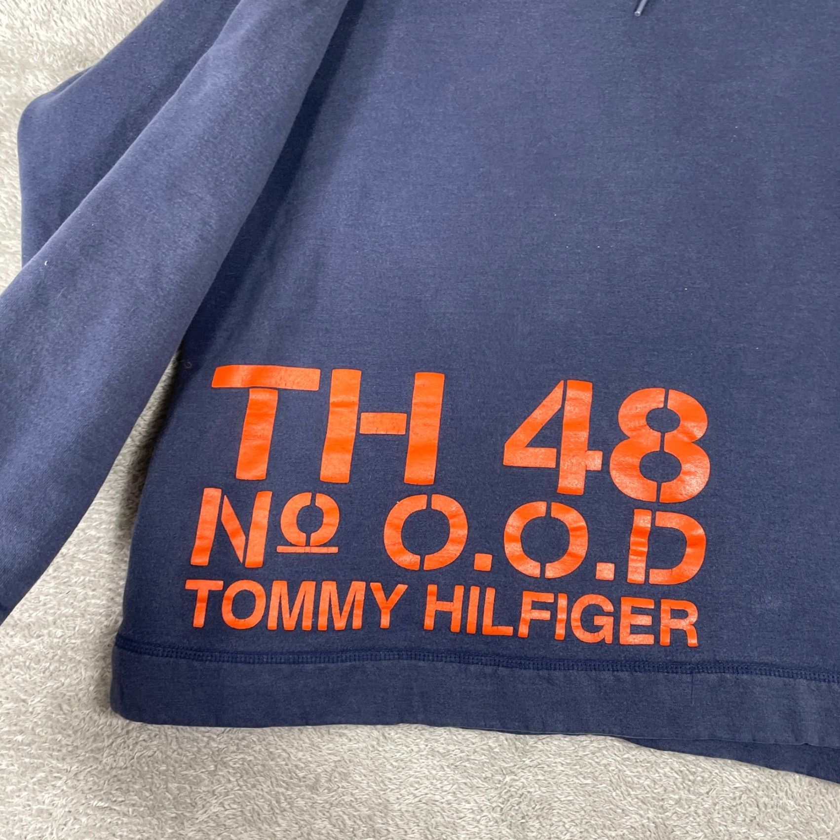 Tommy Hilfiger VINTAGE Tommy Hilfiger Hoodie Mens Large Blue Baggy Streetwear Hiphop Y2K Navy Blue Graphic Print Hoodie Oversized Logo Pullover Size US L / EU 52-54 / 3 - 2 Thumbnail