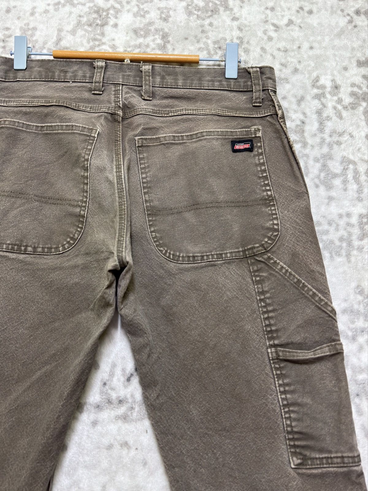 Dickies Vintage Brown Workwear Carpenter Pants Sun Faded Distressed Size US 32 / EU 48 - 12 Thumbnail
