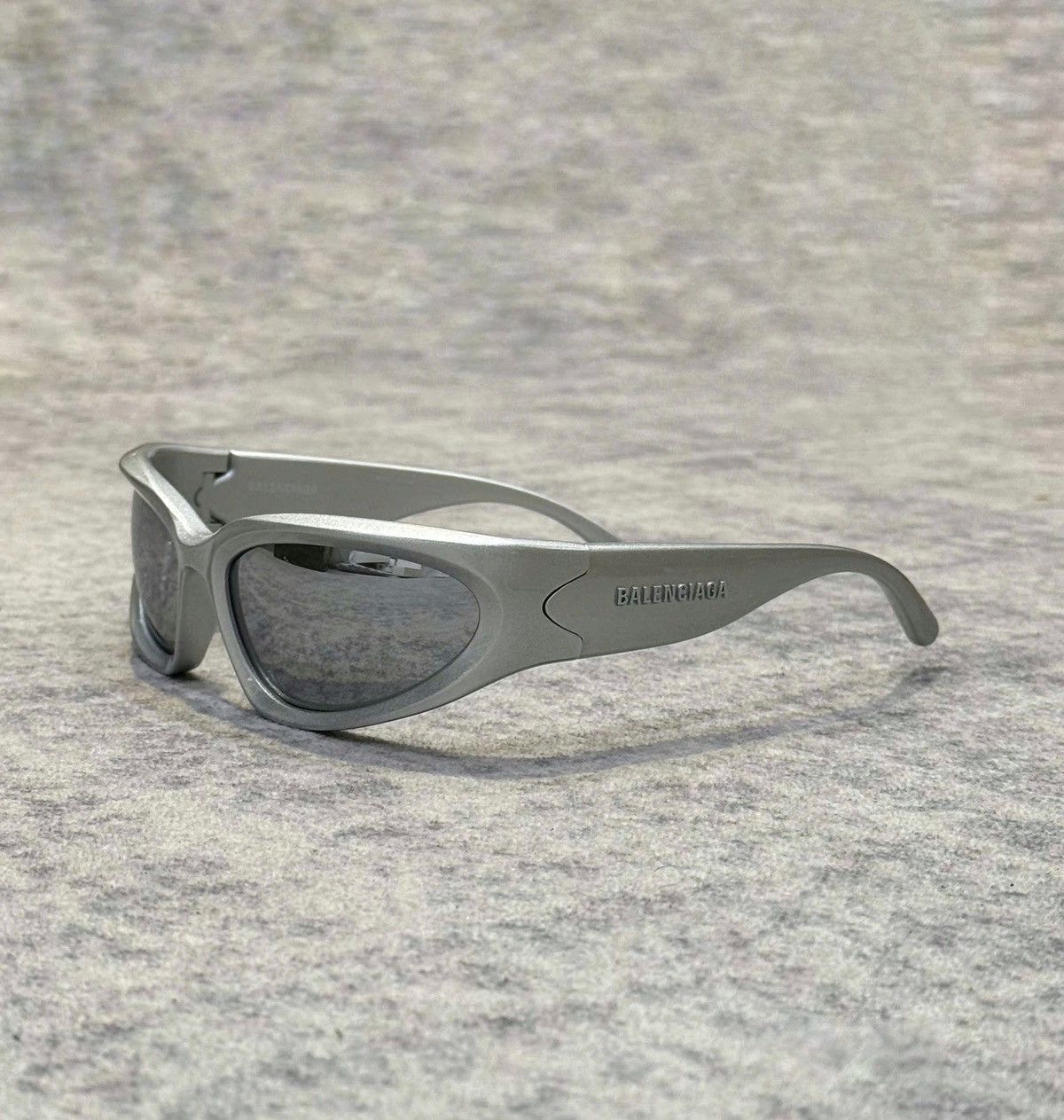 Balenciaga BALENCIAGA BB0157S 004 Sunglasses SILVER Size ONE SIZE - 1 Thumbnail
