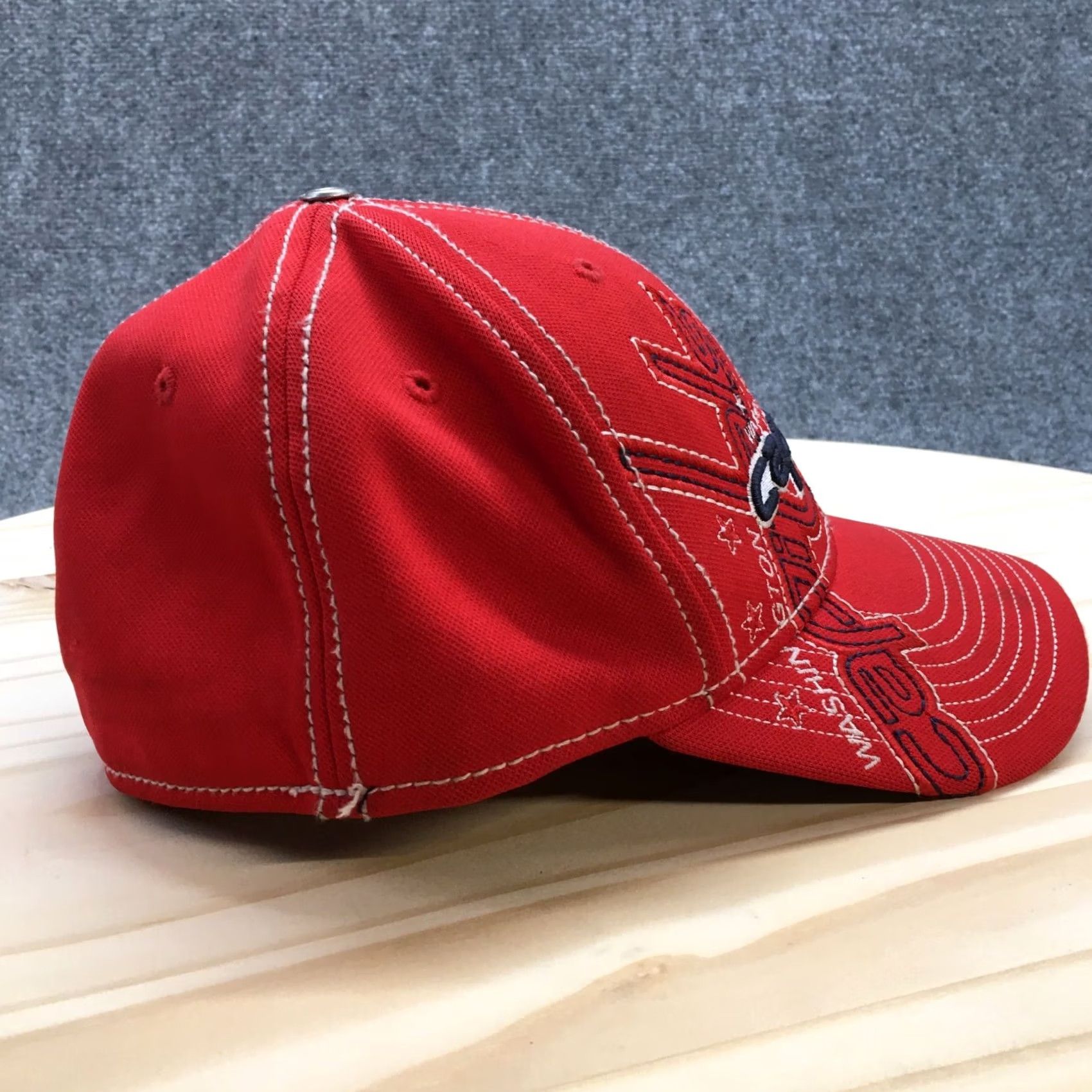 Reebok Reebok Washington Capitals NHL Baseball Cap Hat Mens Red S-M Fitted Curved Brim Size ONE SIZE - 6 Thumbnail