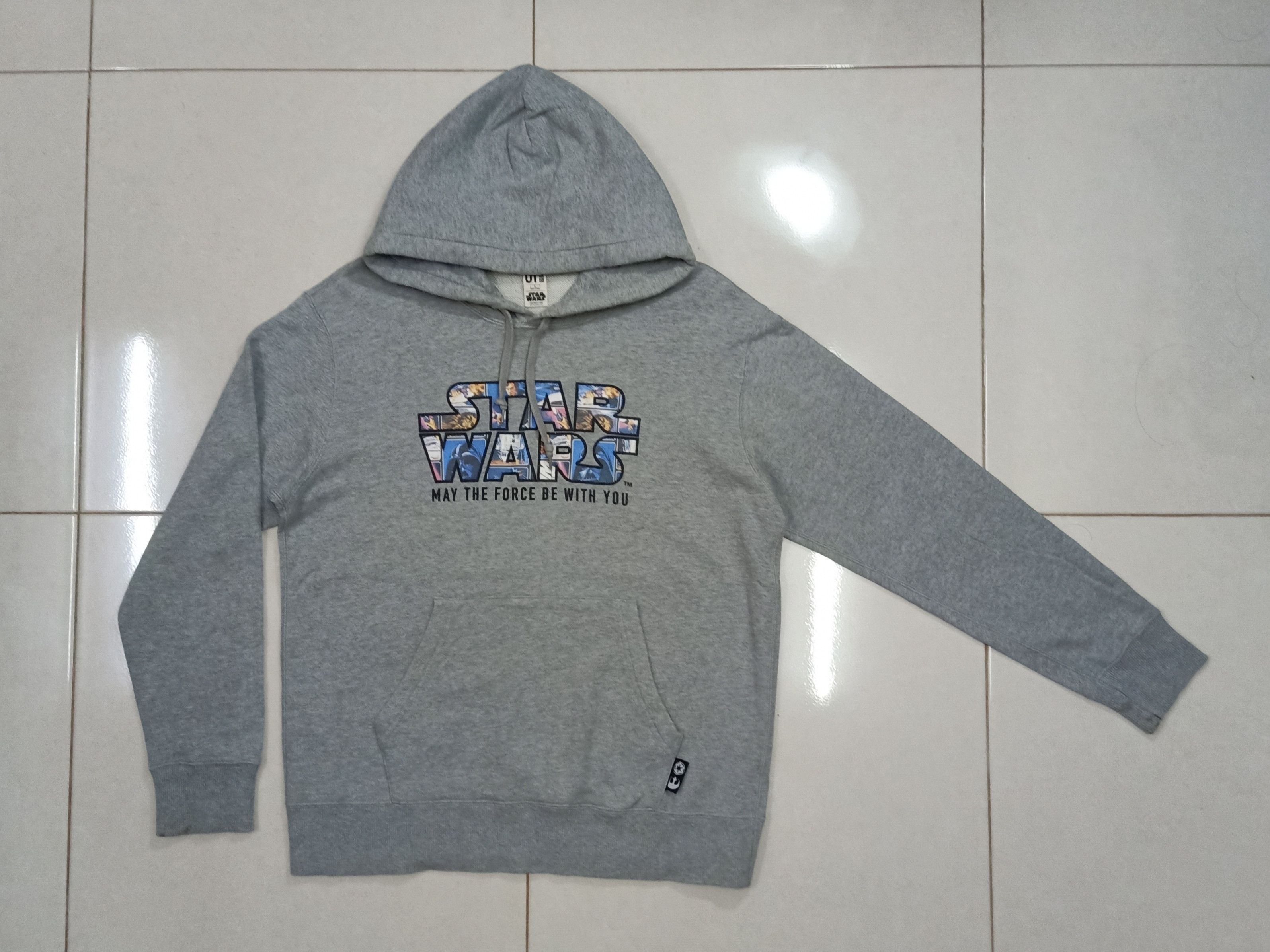 Star Wars × Uniqlo STAR WARS X UT Uniqlo May The Force Be With You Hoodie Size US L / EU 52-54 / 3 - 3 Thumbnail