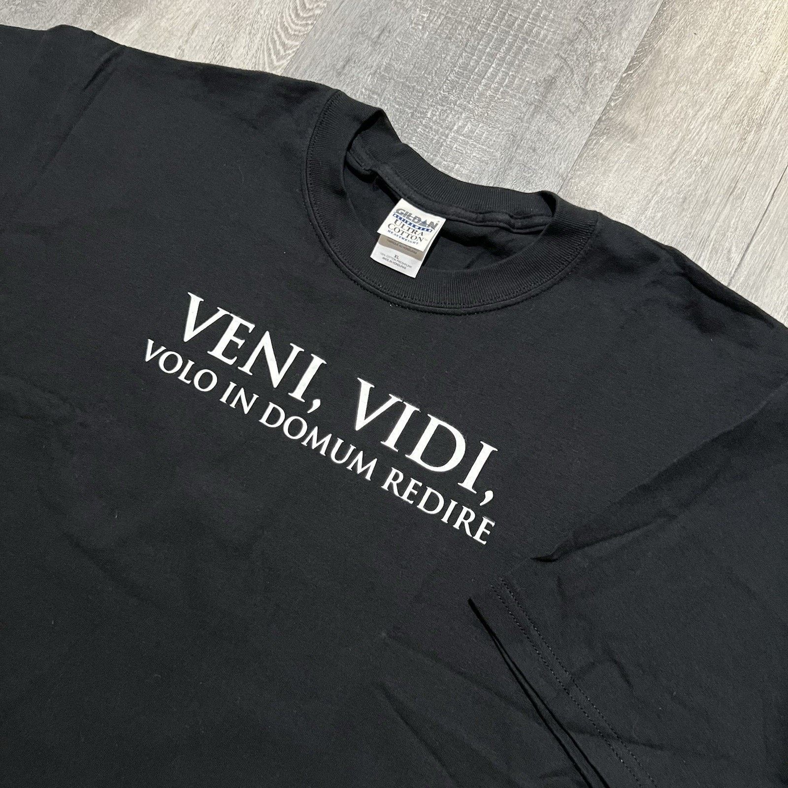 Gildan VTG Latin Quote Y2K "I Came I Saw I Want To Go Home" T Shirt Size US XL / EU 56 / 4 - 2 Thumbnail