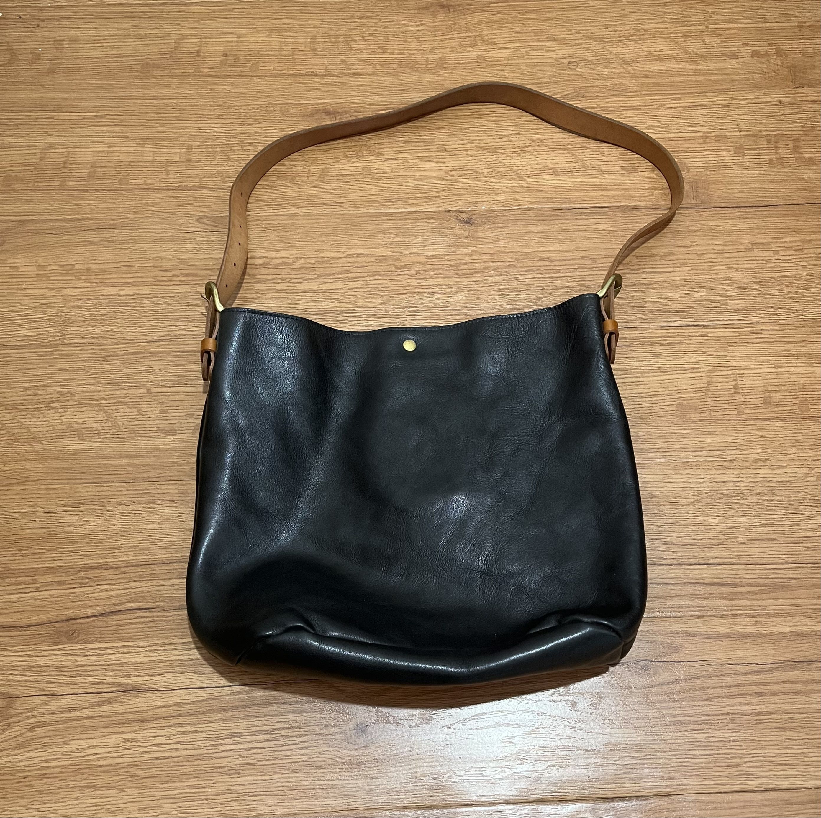 image of Archival Clothing x Genuine Leather Tideway Crumple Large Leather Shoulder Bag Tote Bag Unisex in B
