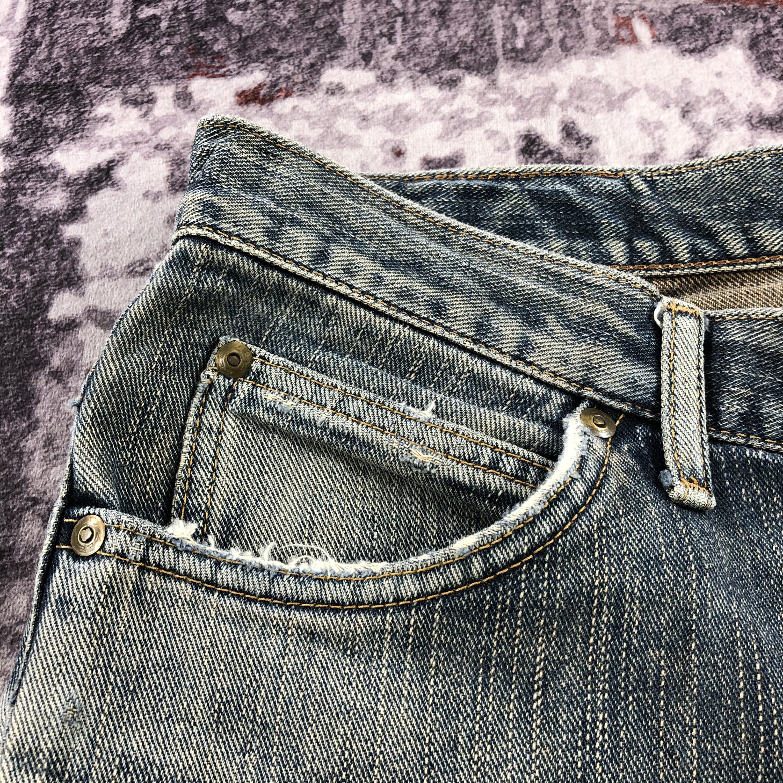 Lee × Vintage Vintage Faded Black Lee Jeans-JM2765 Size US 33 - 9 Thumbnail