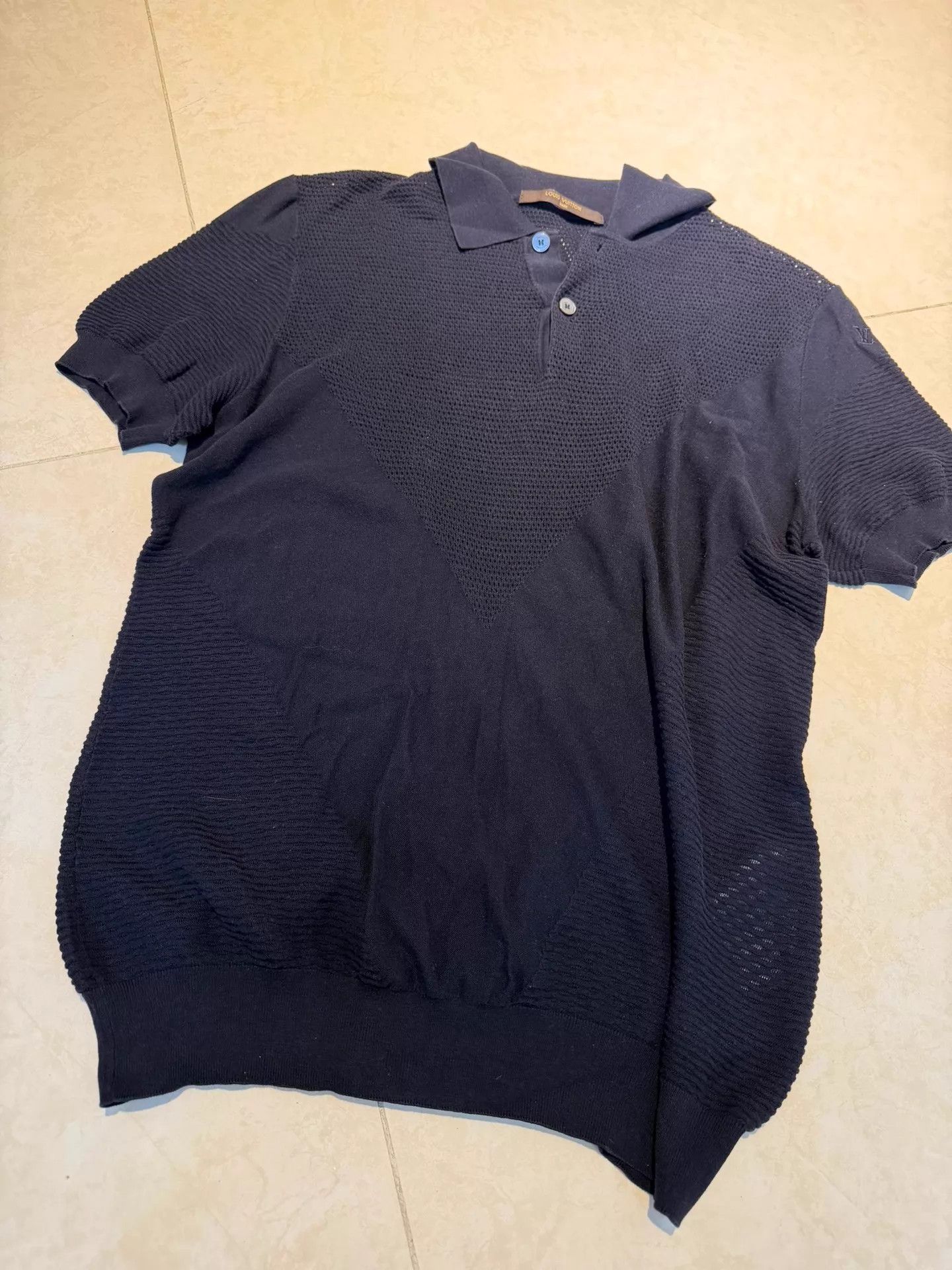Louis Vuitton LV Navy Blue Mesh Knit Polo S Embroidered Logo Cuffed Size US S / EU 44-46 / 1 - 4 Thumbnail
