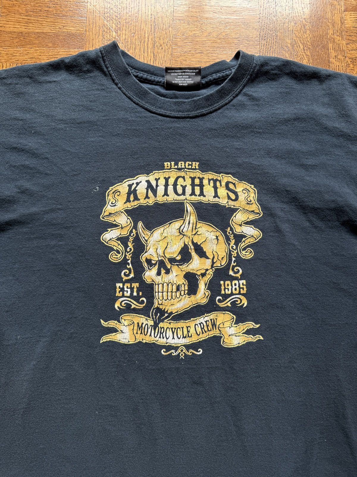 Vintage Vintage Black Knights Motorcycle Club Graphic Tee Size US L / EU 52-54 / 3 - 2 Thumbnail