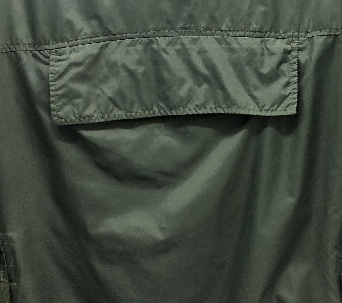 Japanese Brand Hiromichi Nakano Olive Green Pullover Windbreaker Size L Size US L / EU 52-54 / 3 - 11 Thumbnail