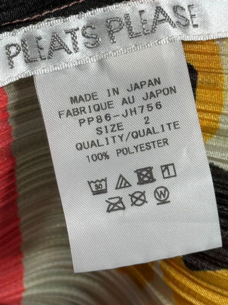 Issey Miyake Issey Miyake size:2 Red and pink ink wash pleated dress Size S / US 4 / IT 40 - 3 Thumbnail