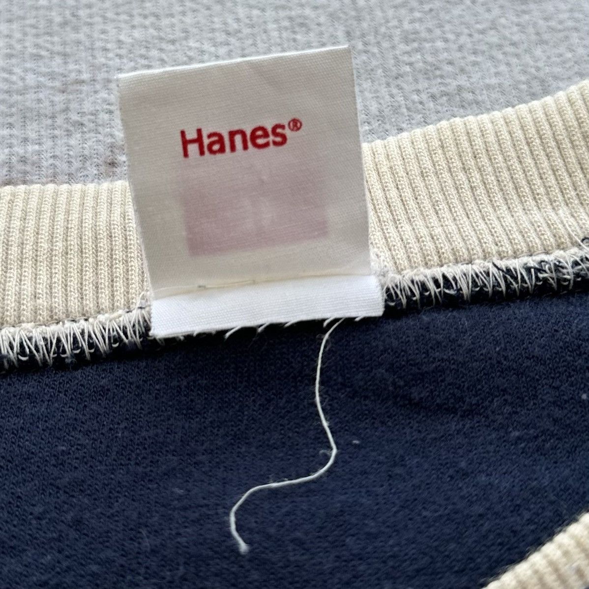 Hanes VINTAGE HANES EMBROIDERY LOGO SPELL OUT Size US M / EU 48-50 / 2 - 7 Thumbnail