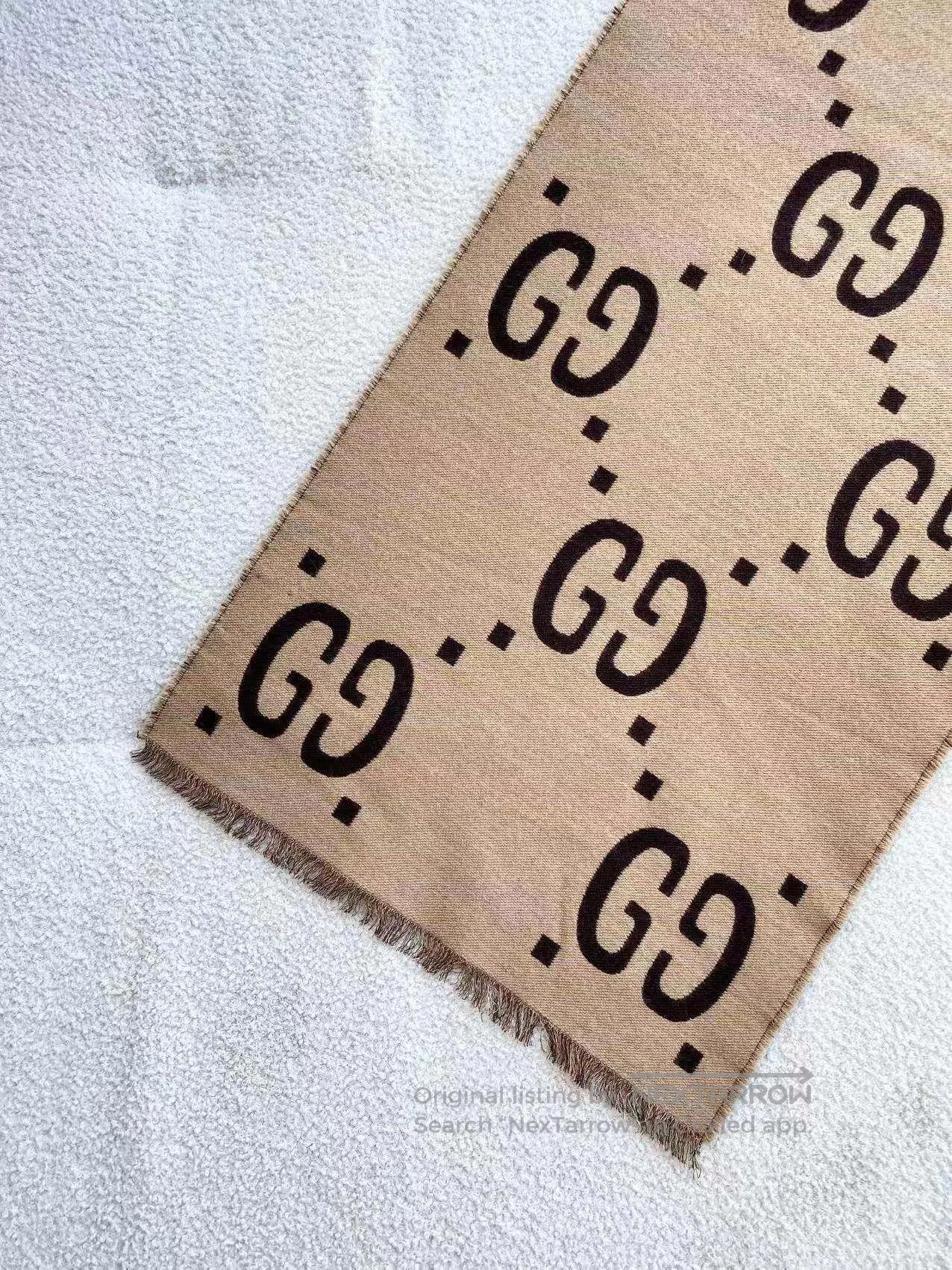 Gucci Guicci The old flower is full of printed wool scarves| Size ONE SIZE - 3 Thumbnail