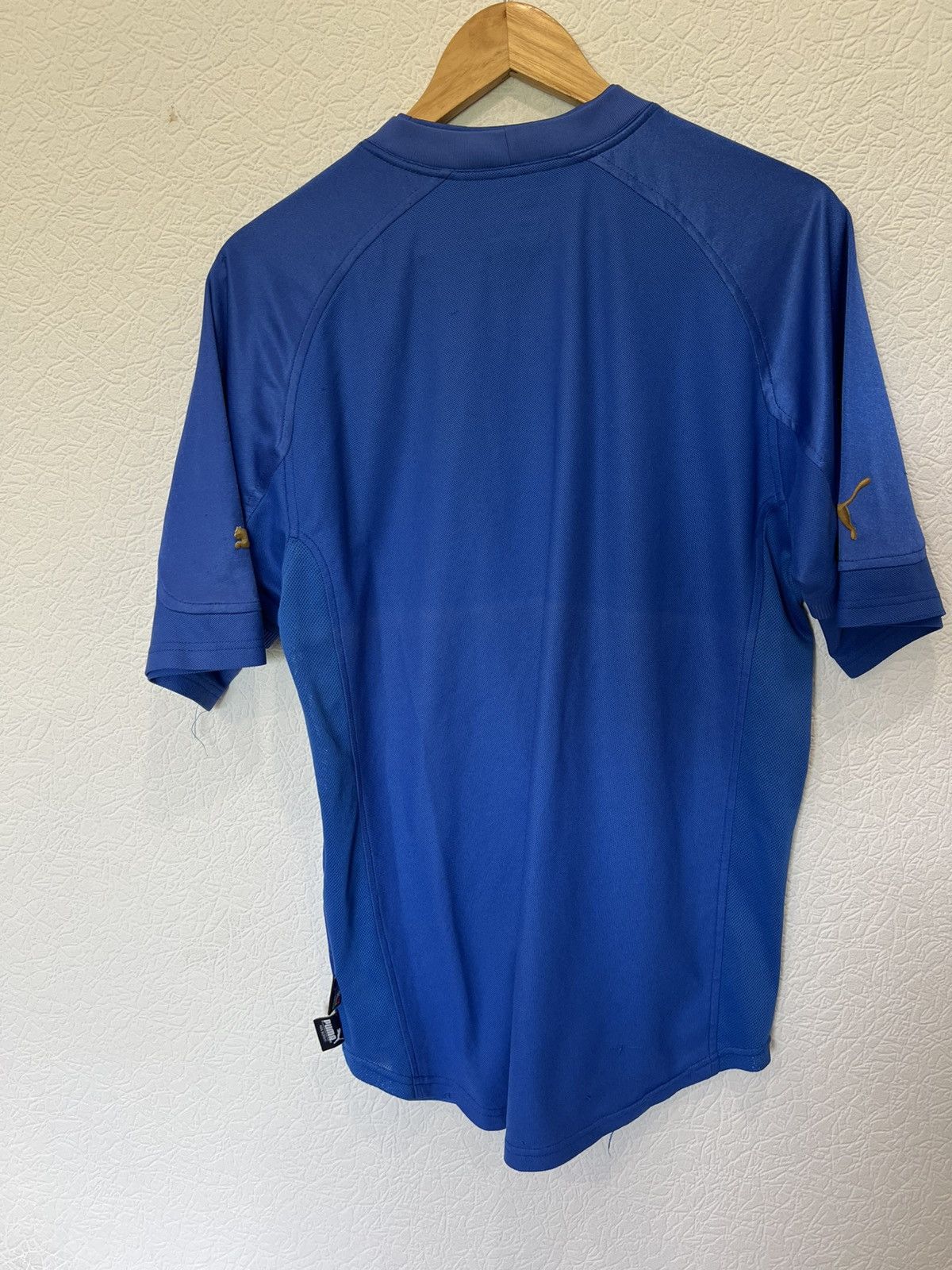 Puma Italy Puma 2004 Home Kit Soccer Jersey Football Shirt Italia Size US L / EU 52-54 / 3 - 9 Thumbnail