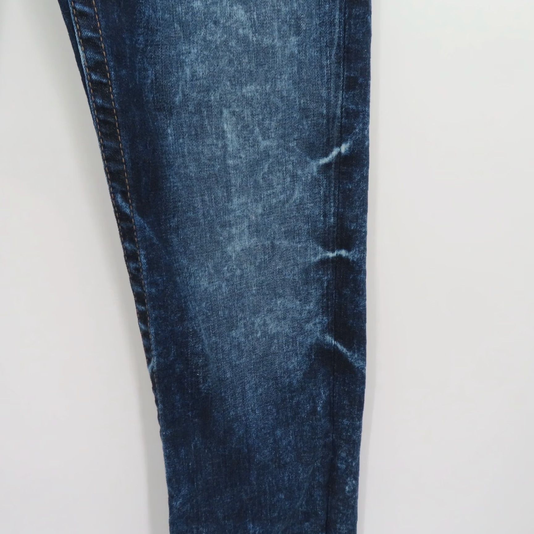 Vintage BKE Women's Skinny Denim Jeans 26 Long Distressed Blue