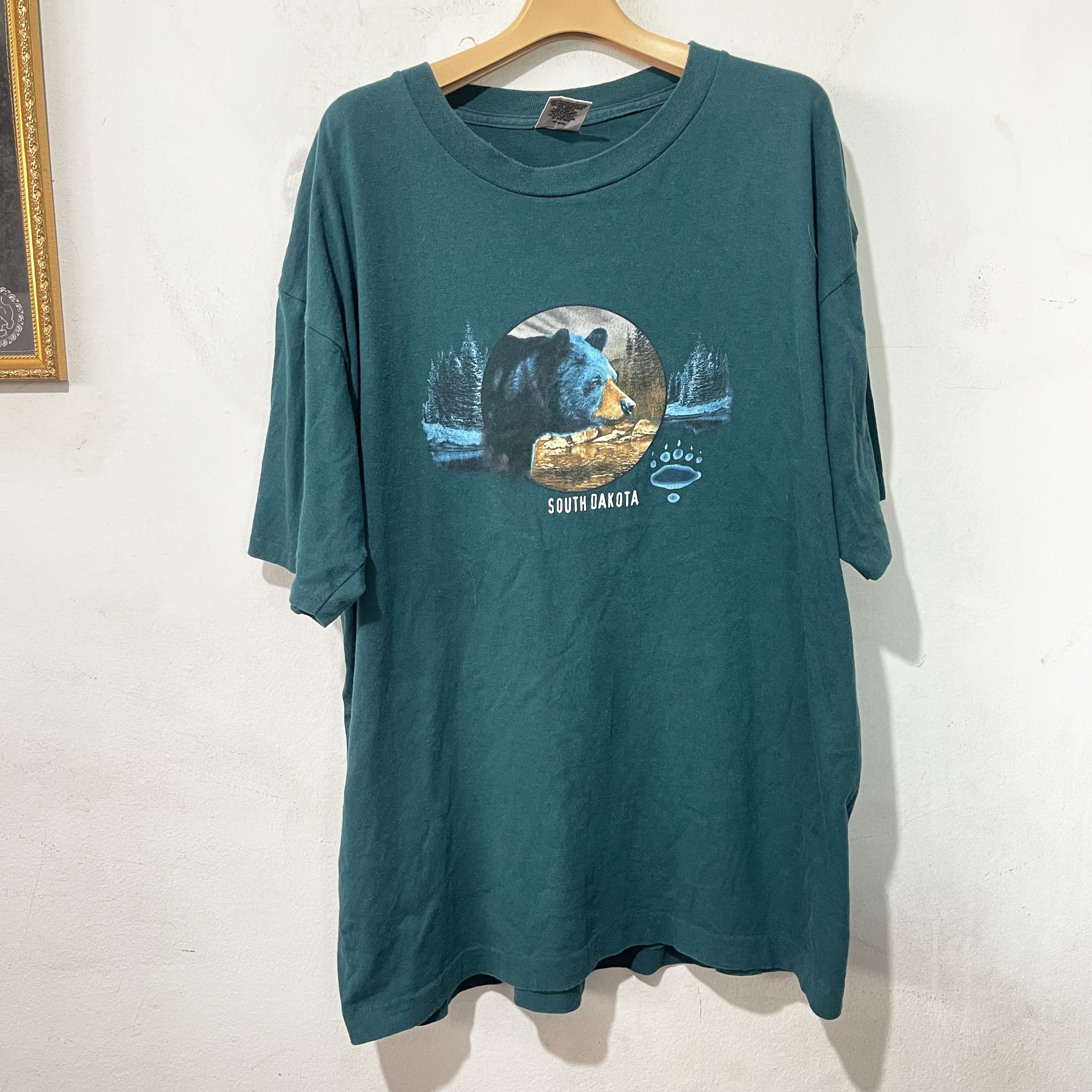 Vintage Vintage 90s South Dakota Bear T-Shirt Size US XL / EU 56 / 4 - 1 Thumbnail
