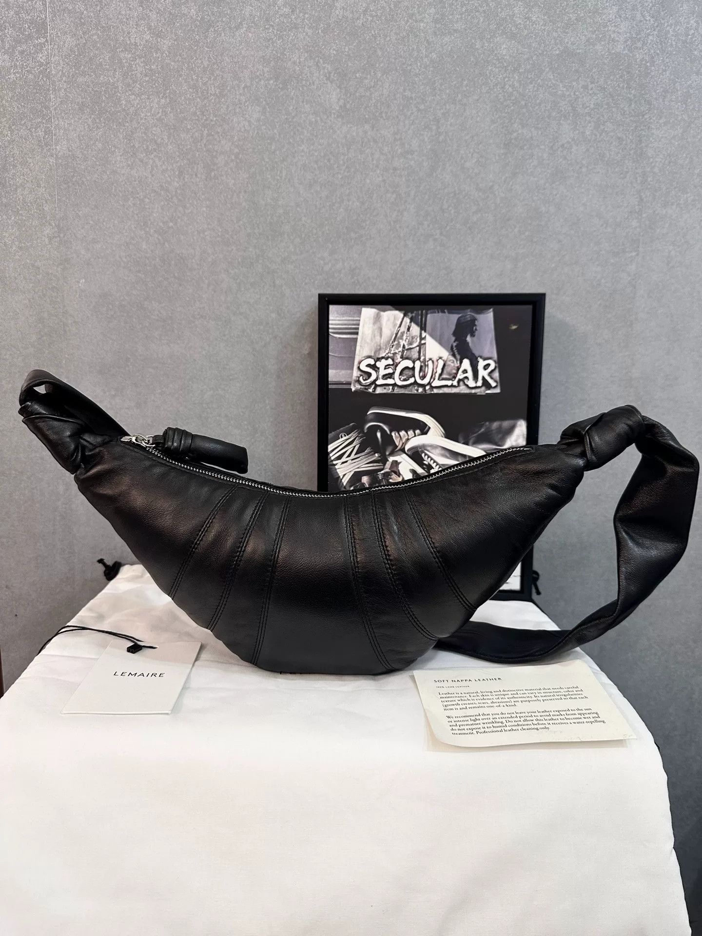 Lemaire new black leather croissant bag Size ONE SIZE - 1 Thumbnail