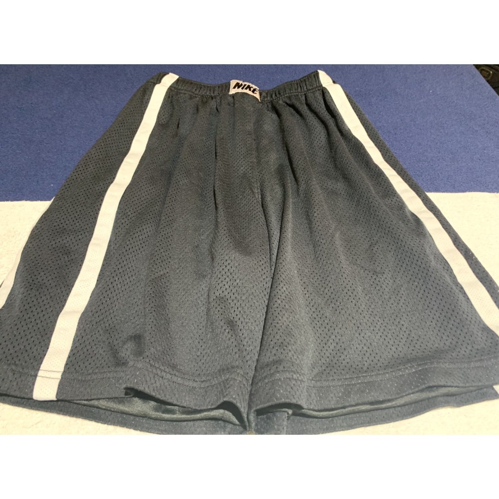 Nike Nike Elite Dri-Fit Basketball Shorts Men’s Small Activewear Shorts Black 9In Inseam Size US 29 - 6 Thumbnail