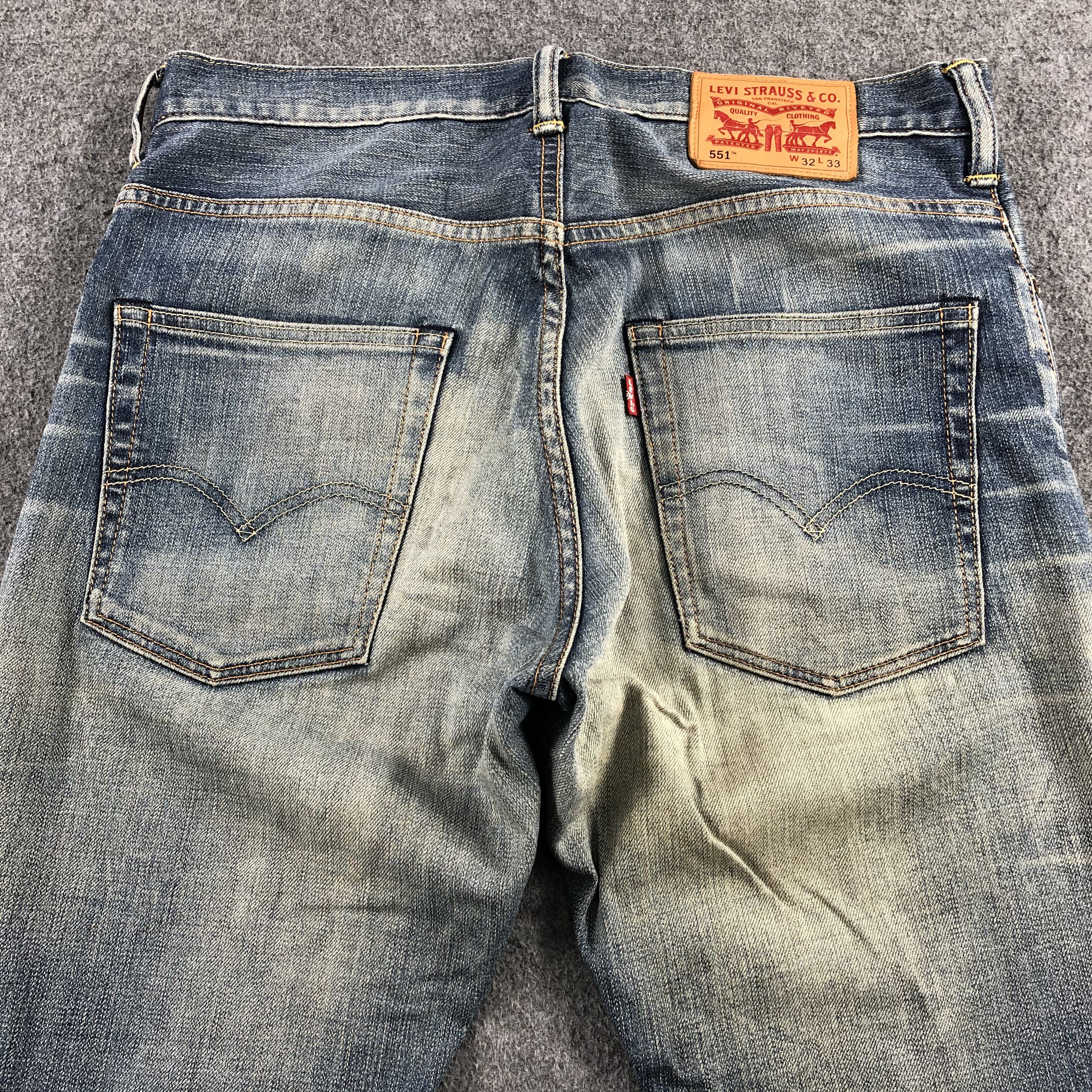 Levi's Vintage Blue Wash Levis 551 Jeans-J1803 Size US 34 / EU 50 - 4 Thumbnail