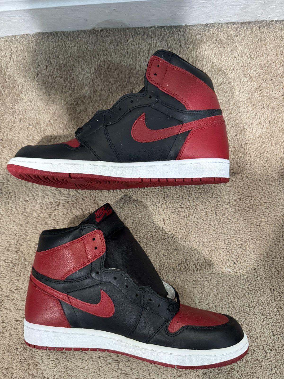 Jordan 1 Banned 2016