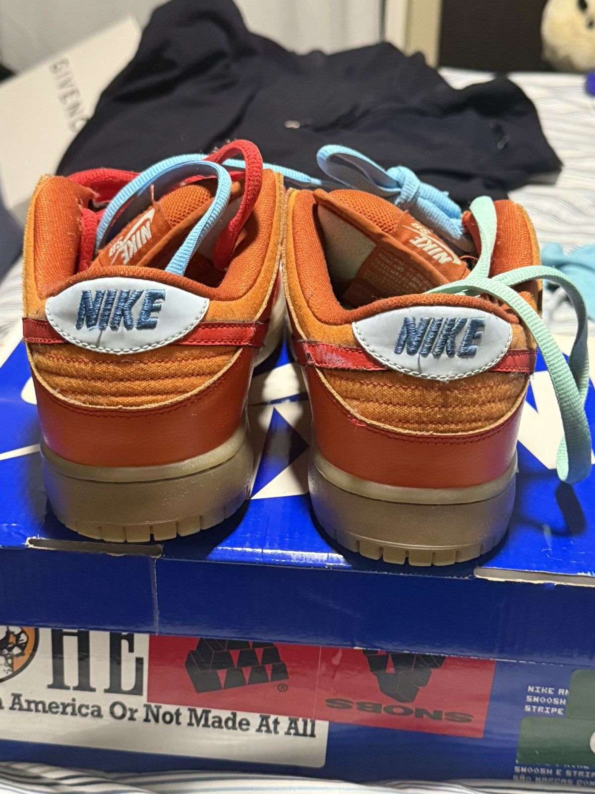 Nike Nike SB Dunk “Fire and Ice” 2013 Size US 10 / EU 43 - 2 Thumbnail
