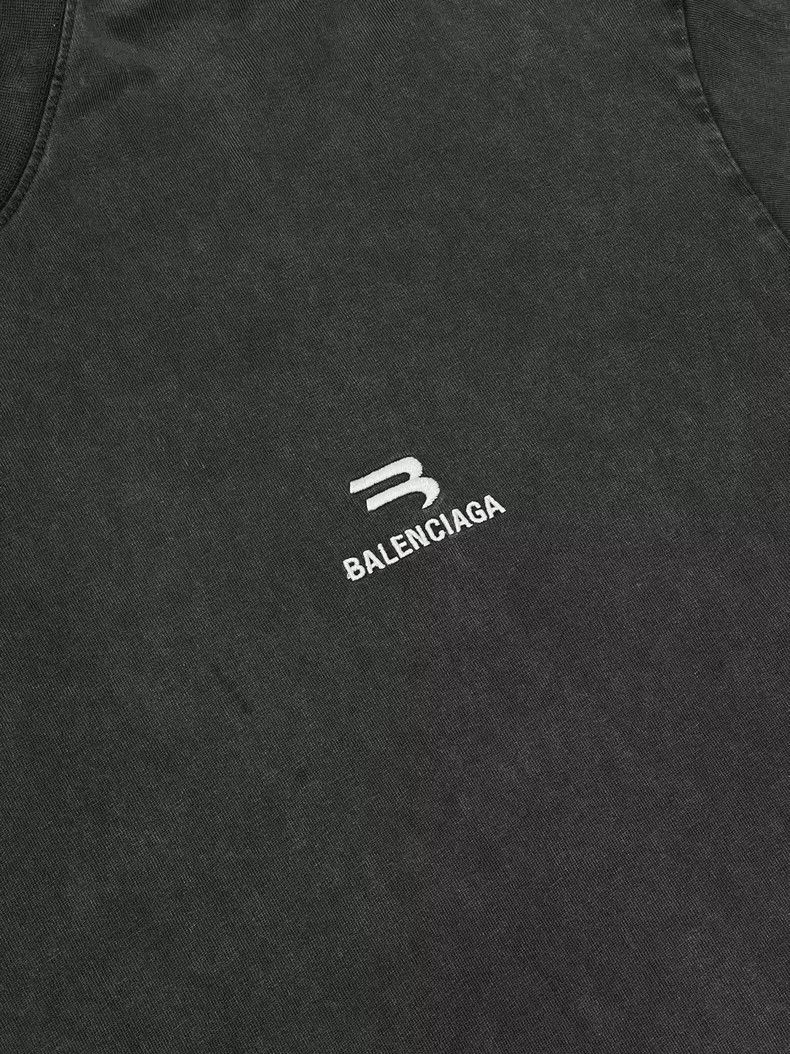 Balenciaga Balenciaga B Embroidered Logo Short Sleeve Washed Black L Size US L / EU 52-54 / 3 - 2 Thumbnail